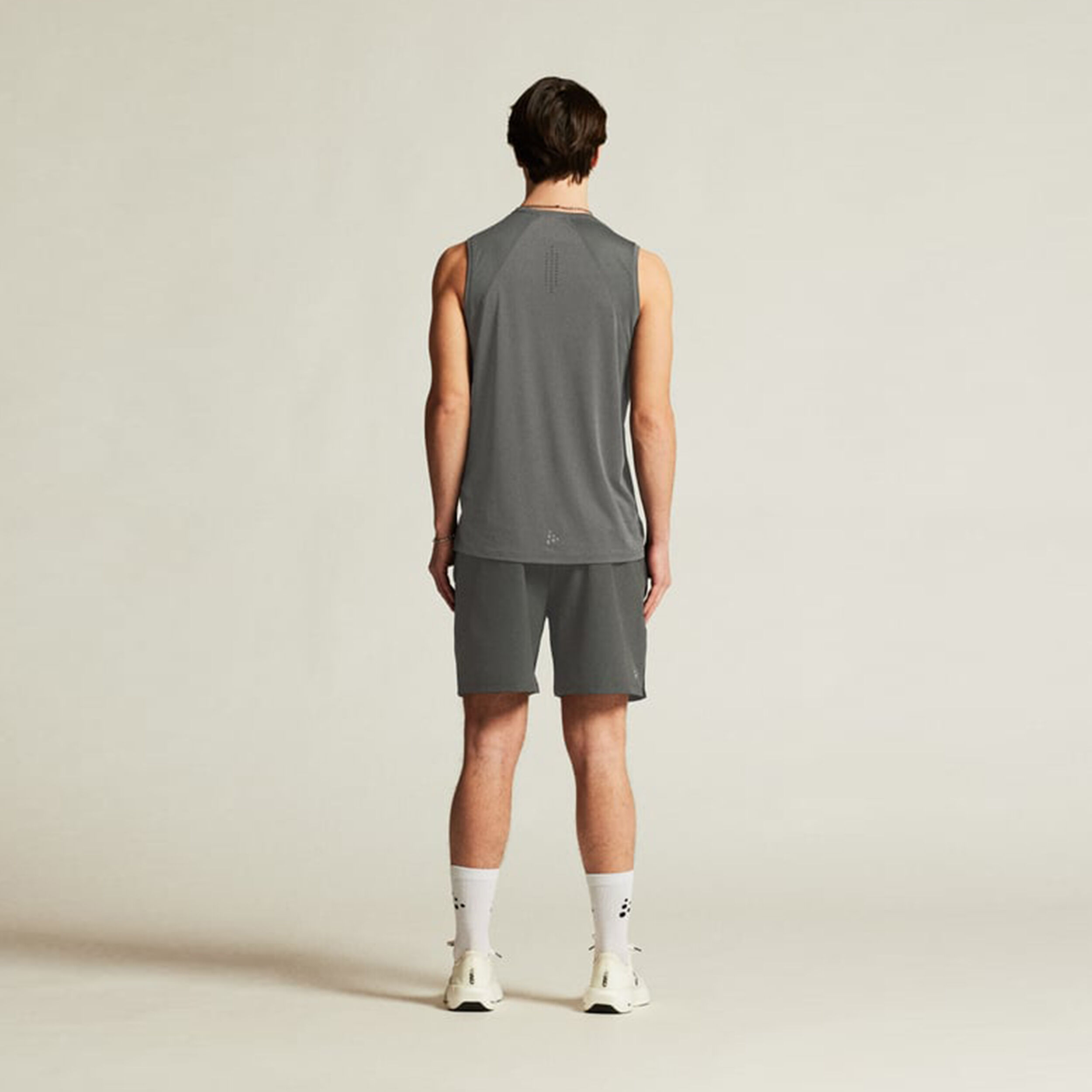 Craft ADV Essence 2in1 Short 2 Short De Running Hommes - Gris
