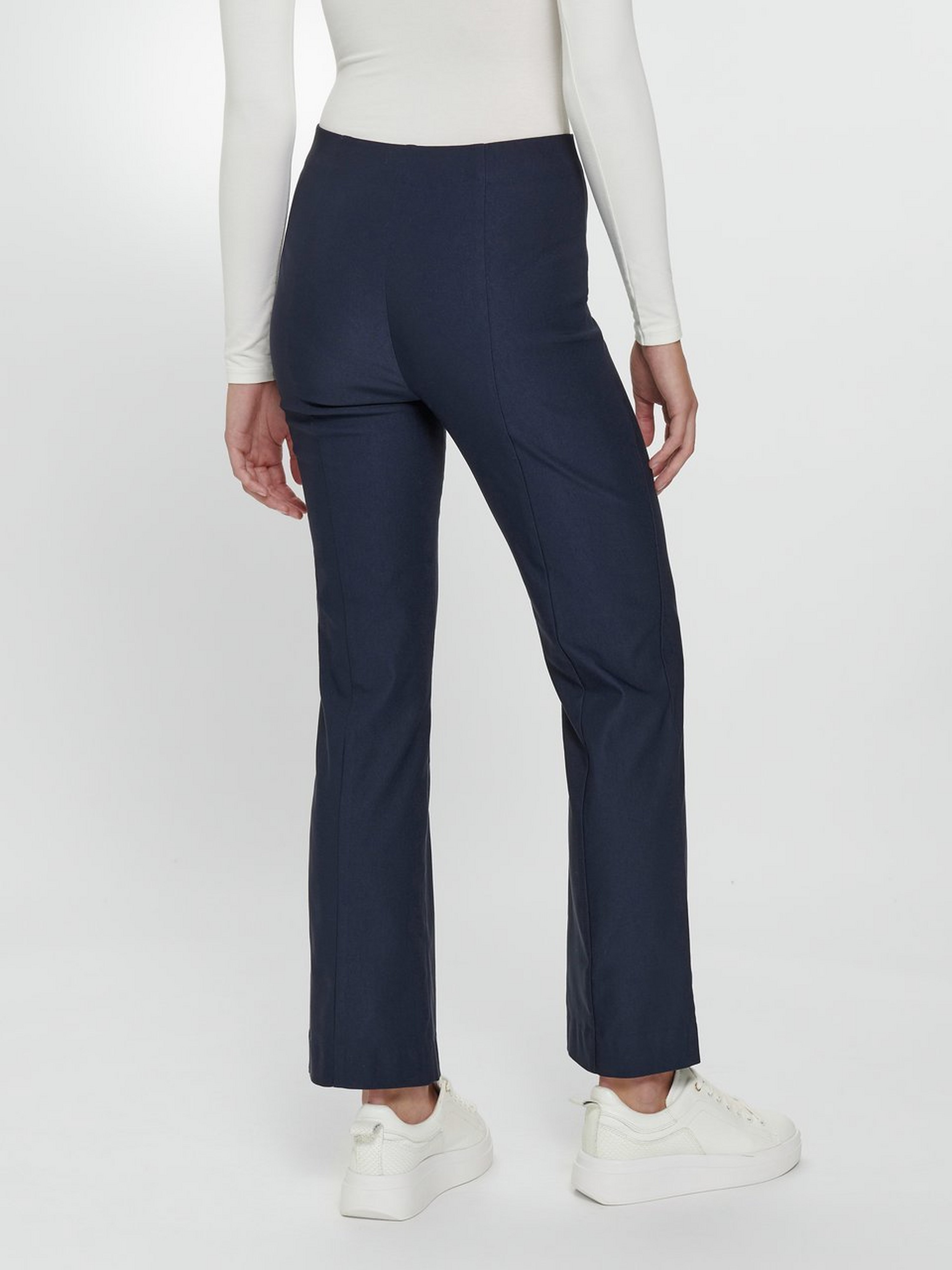 Hose Passform Barbara