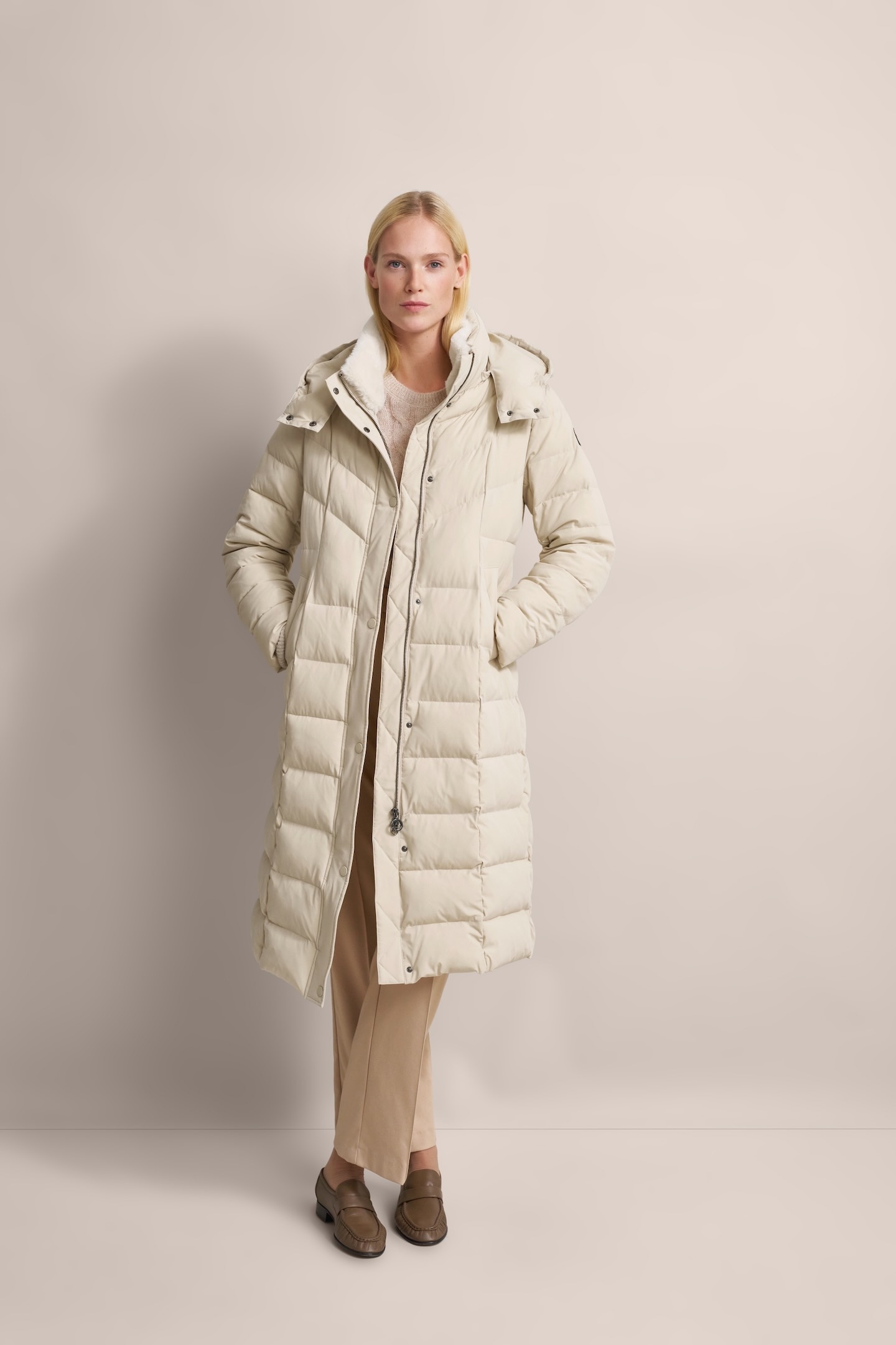 bugatti Kurzmantel , mit elegantem Stehkragen