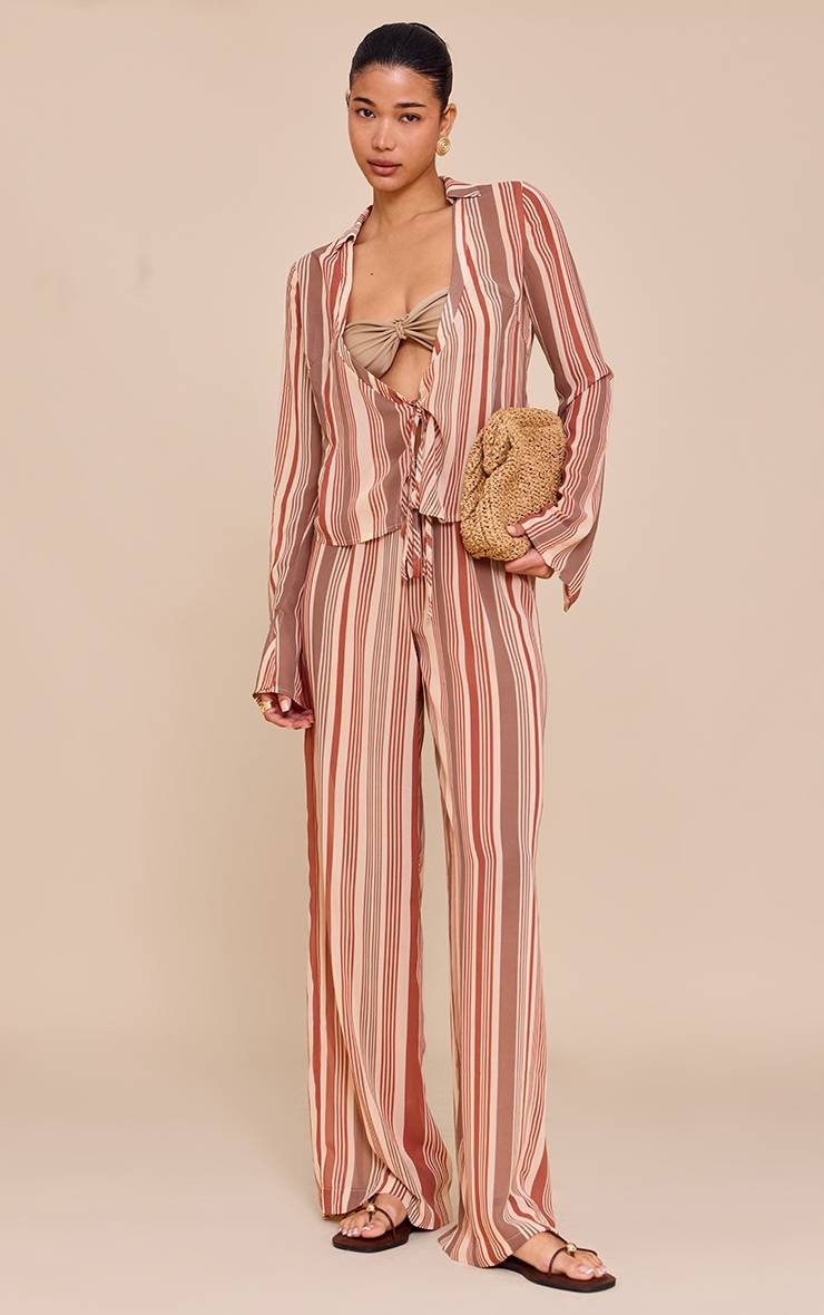 Beige Chemise En Mousseline À Imprimé Abstrait Avec Manches Longues Et Nœud Devant