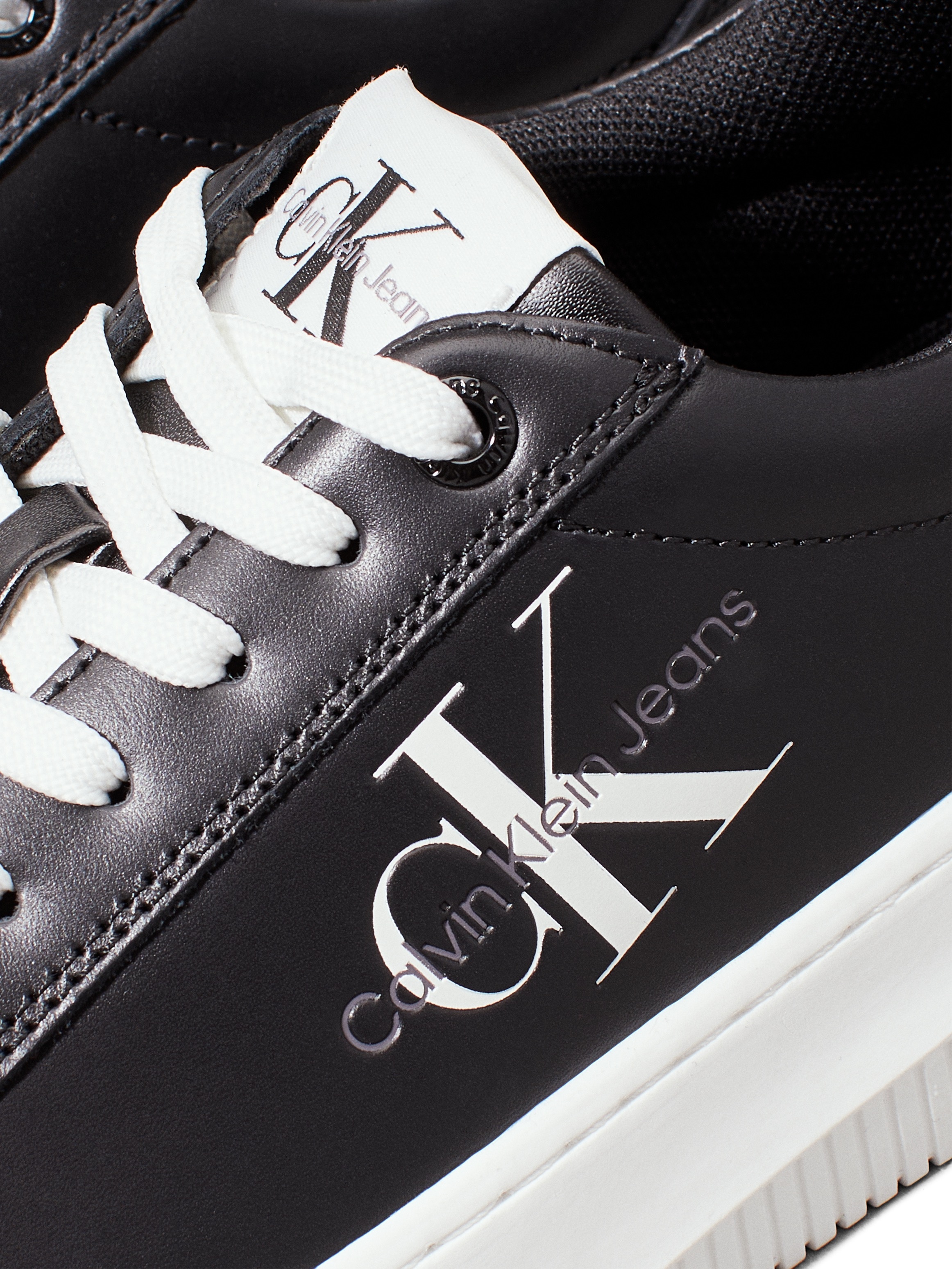 Calvin Klein Jeans Plateausneaker »CHUNKY CUPSOLE MONO LTH WN«  , Freizeitschuh, Halbschuh, Schnürschuh mit CK-Schriftzug an der Seite