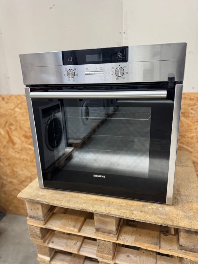Siemens iQ500 indbygningsovn HB23AB522S