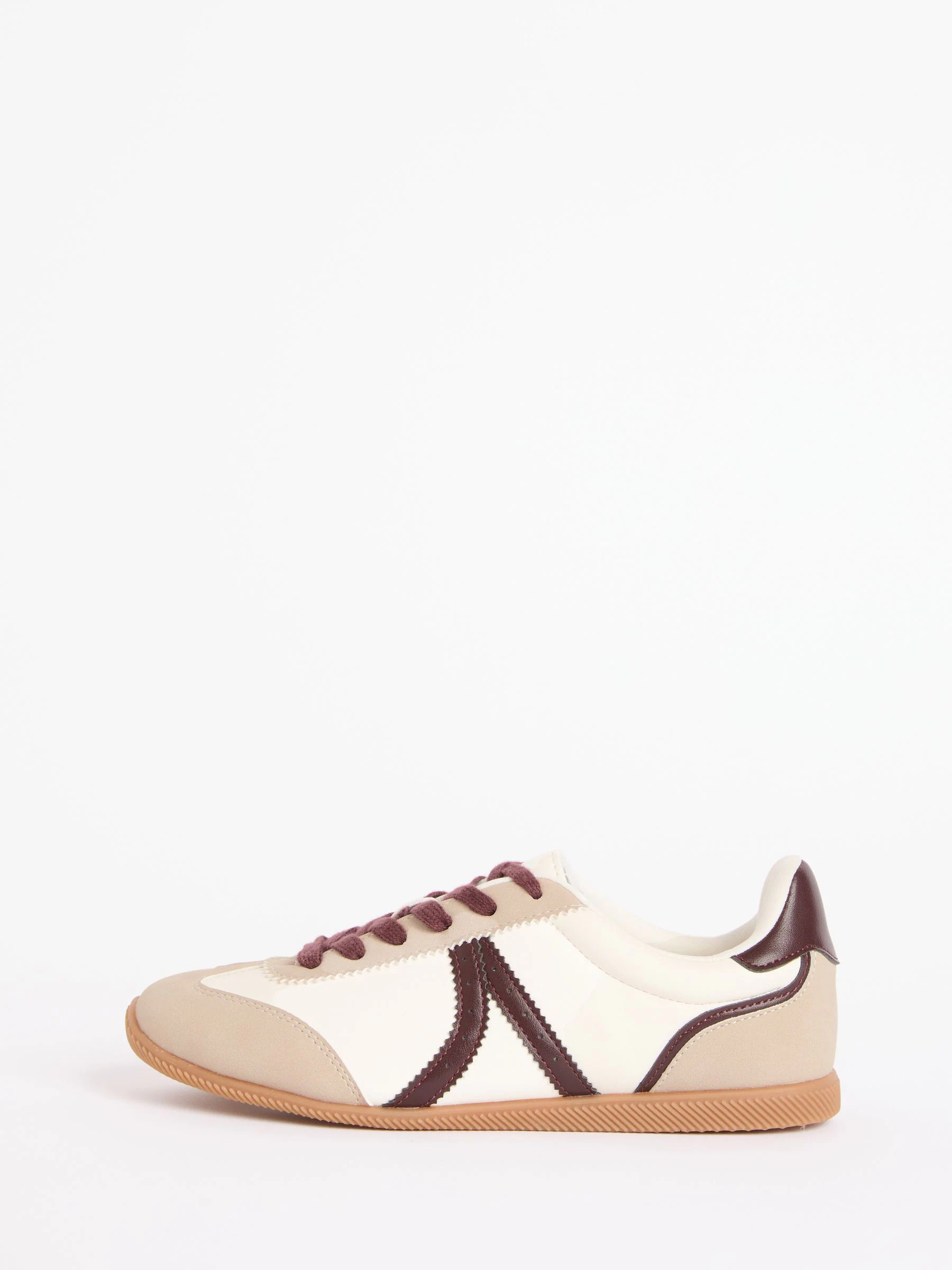 Wit bordeauxrood - Friends Like These Slim Runner Lace-Up Retro Gumsole Sports Trainers