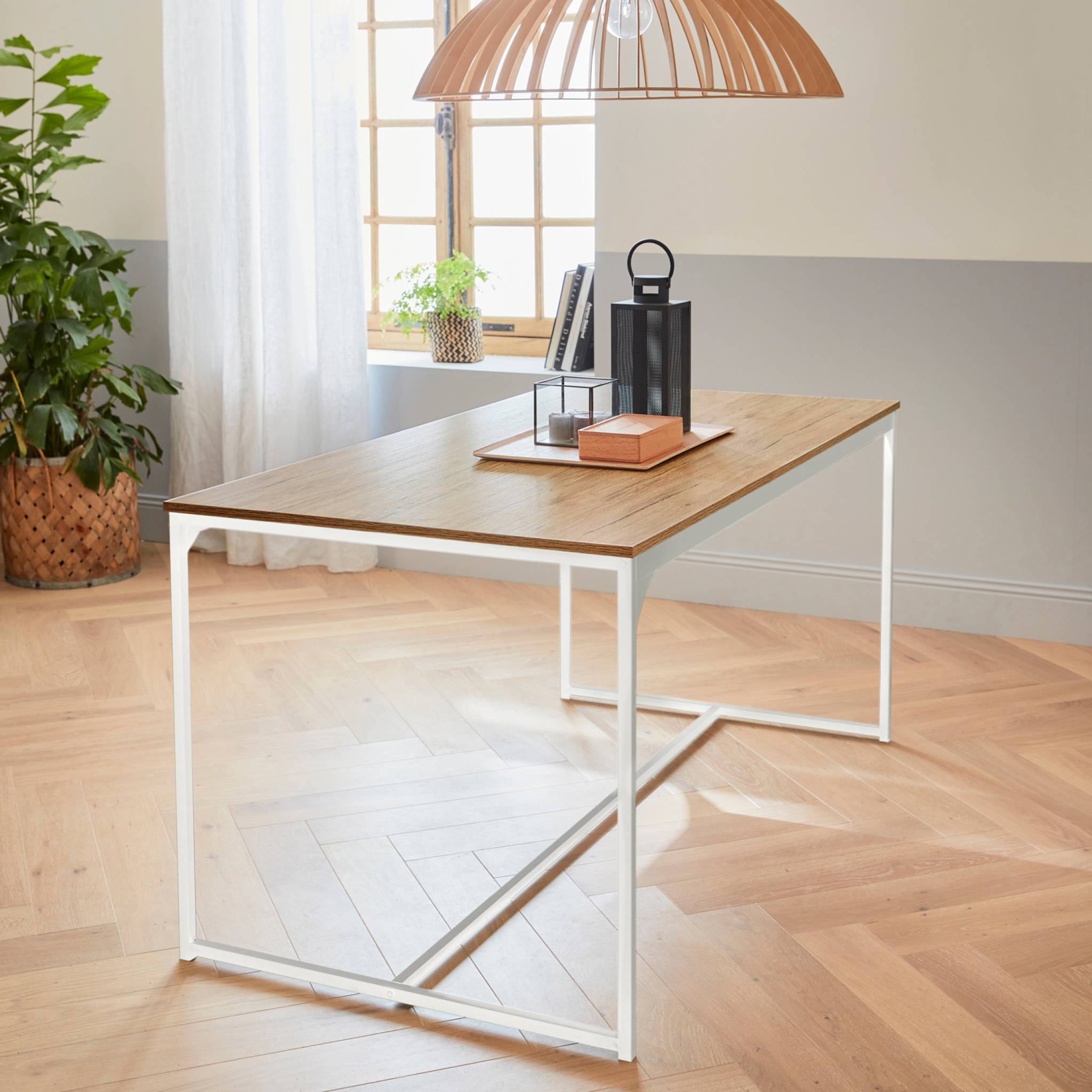 Table à manger rectangulaire métal blanc mat et décor bois - loft - 4 places. 150cm