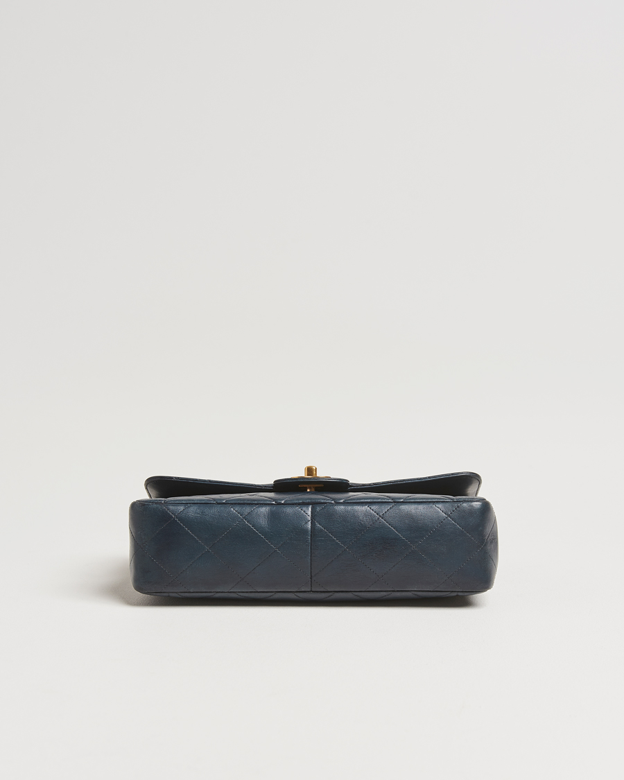 Chanel Pre-Owned Classic Medium Single Flap Bag Lambskin Navy