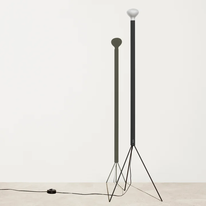 Flos - Luminator Stehleuchte H 189 cm, anthrazit