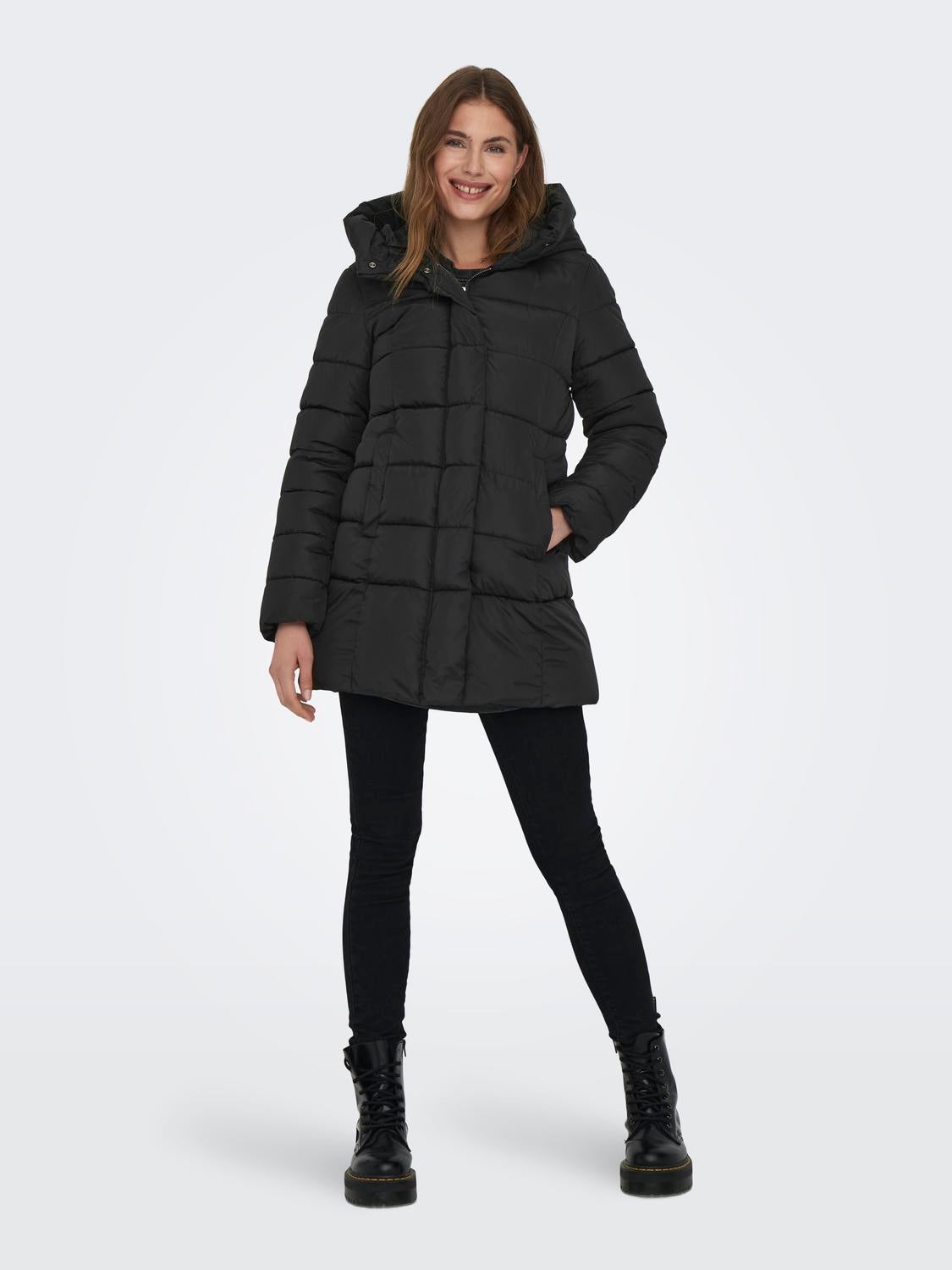 ONLLINA Steppmantel Black