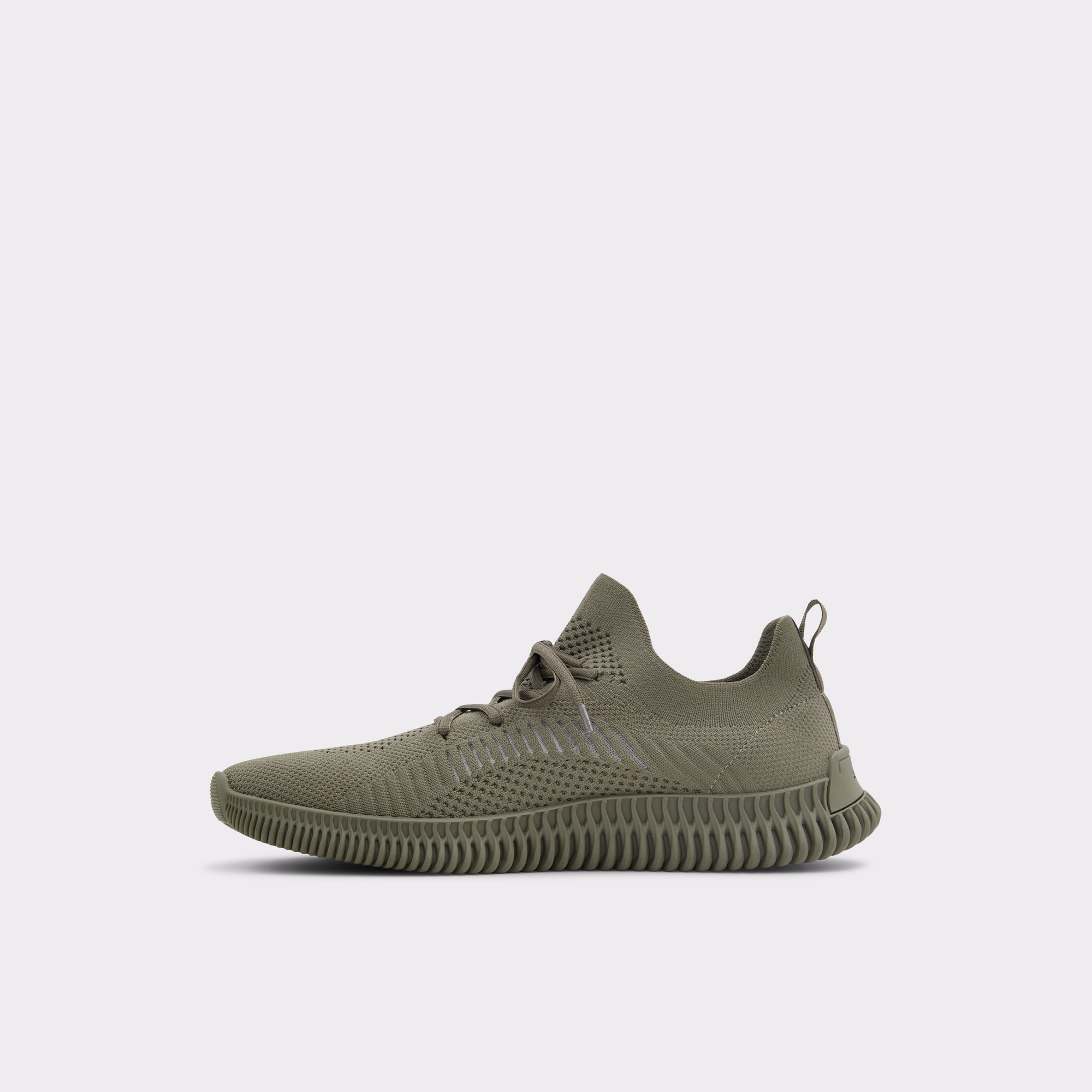 Gilgai Green Men Athletic sneakers