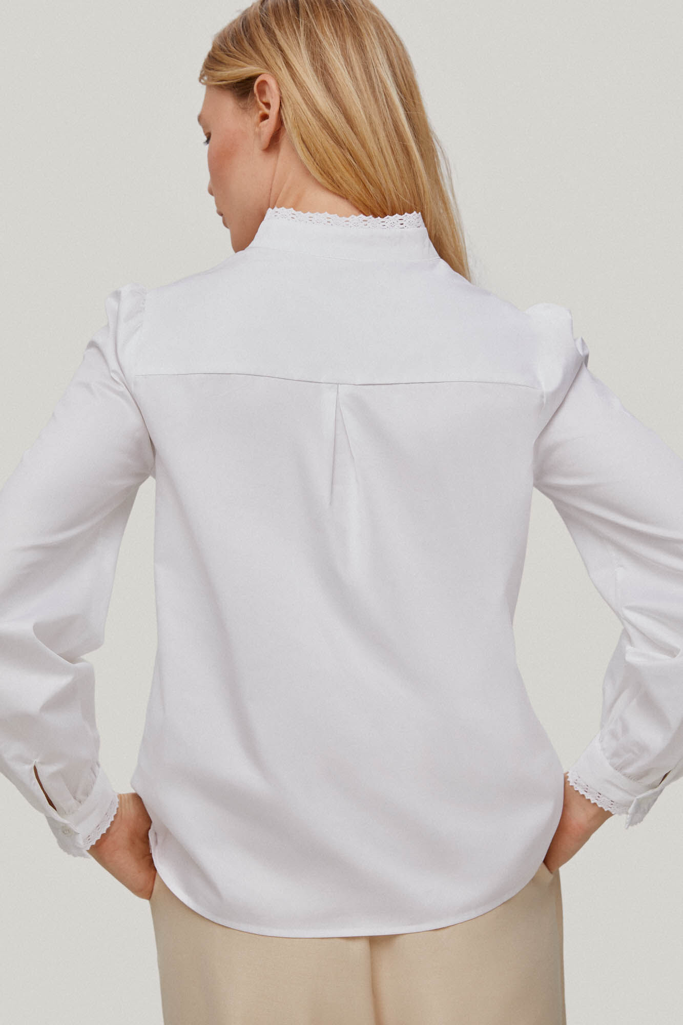 Blusa popelina com cintas - Branco