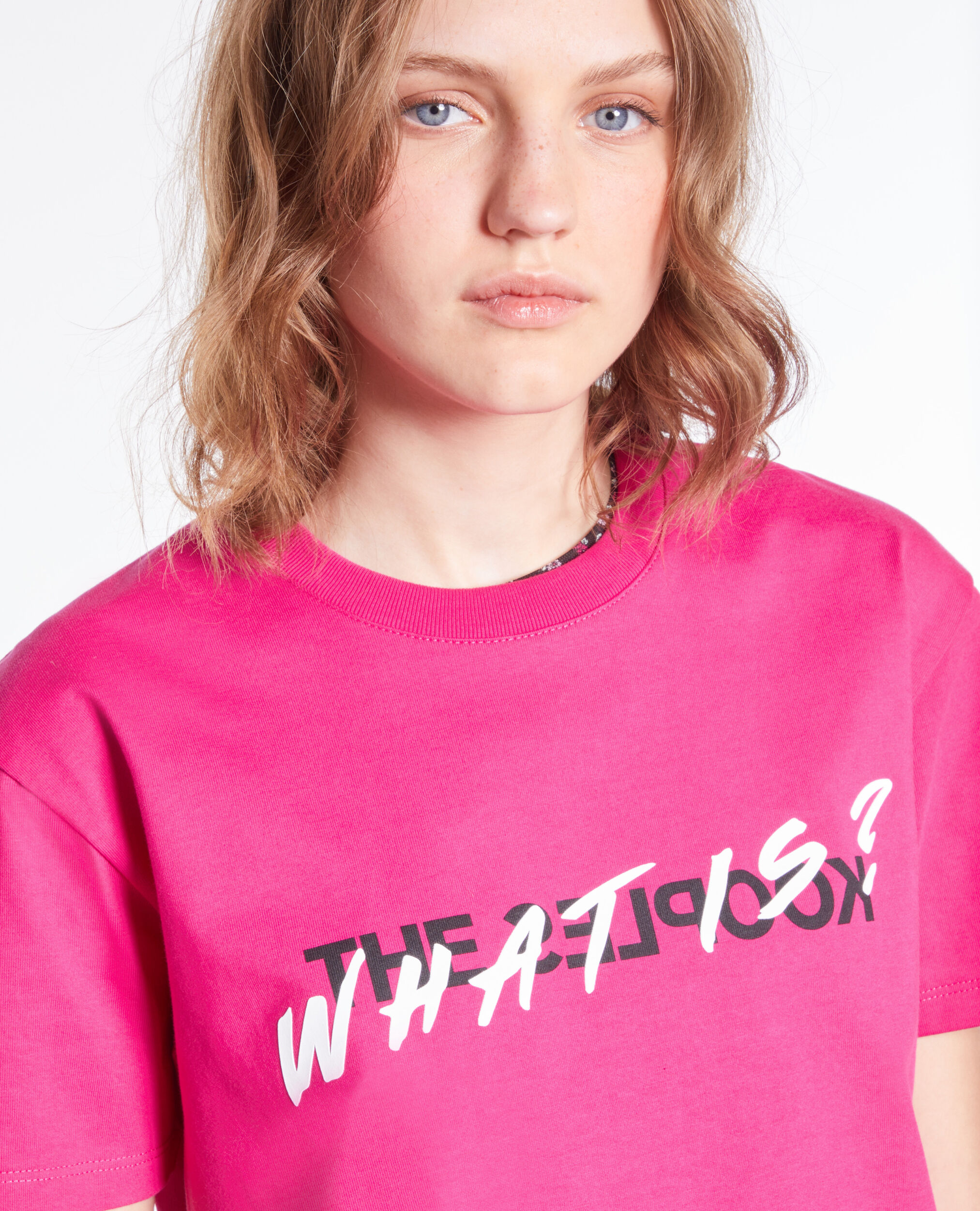 T-shirt What is fuchsia
