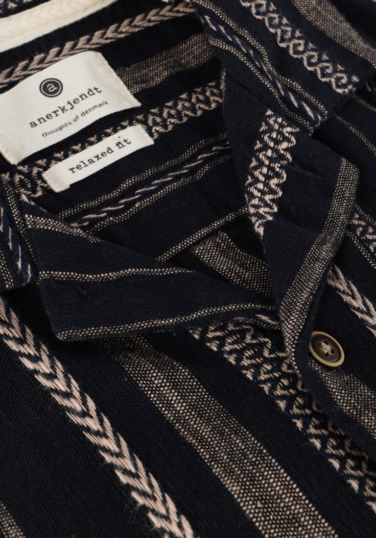 ANERKJENDT donkerblauwe anerkjendt casual overhemd akleon s/s structure shirt