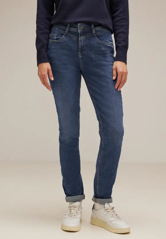 Casual Fit Jeans - used indigo wash