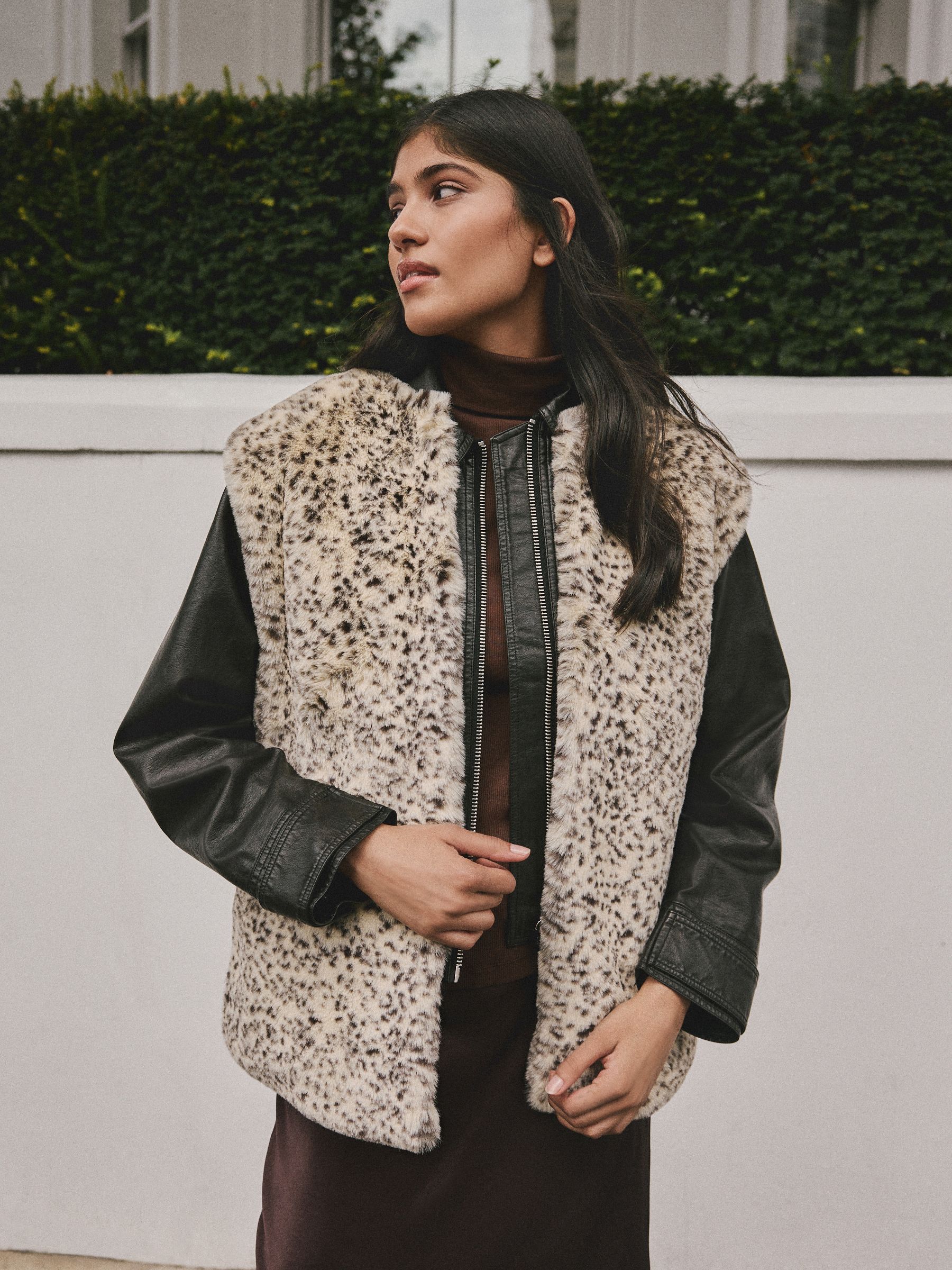 Dierenprint - Gilet van imitatiebont
