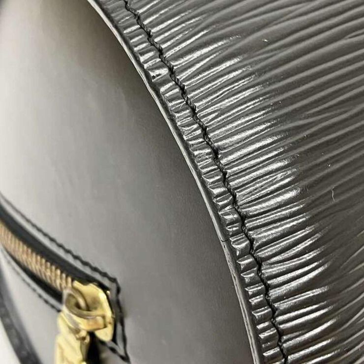 Louis Vuitton Vintage Louis Vuitton Papillon Black