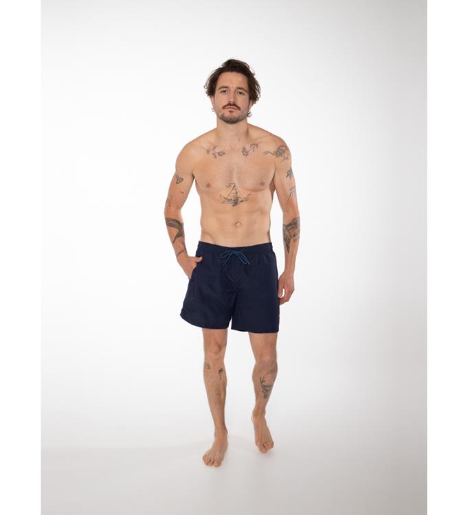Protest Faster Beachshort
