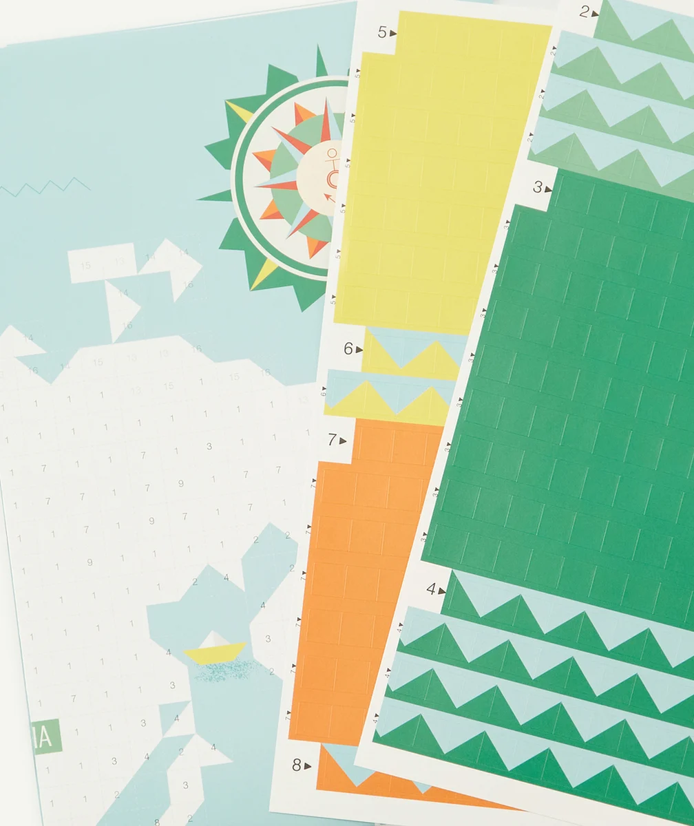 POPPIKPOSTER AVEC STICKERS CARTE DU MONDE 6-12 ANS
