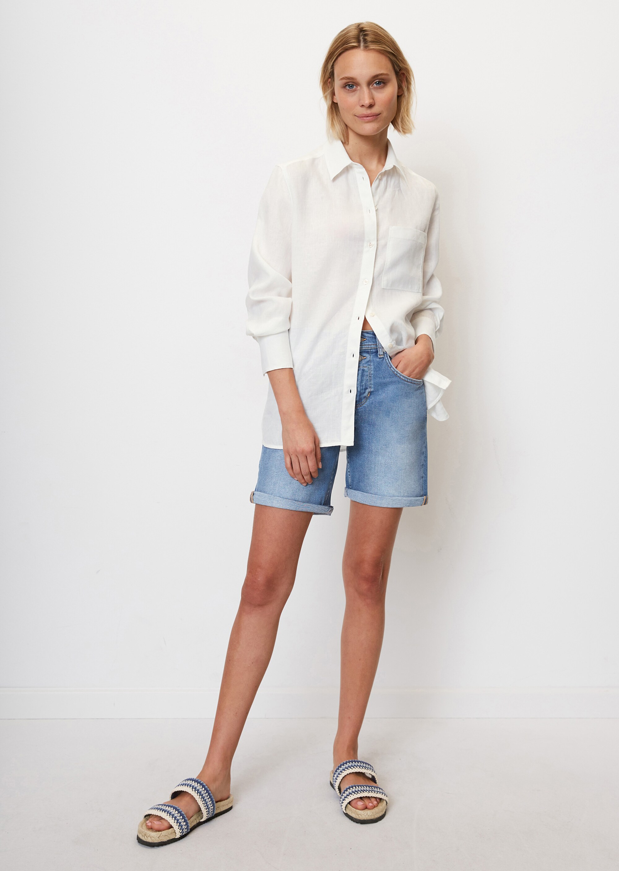 Jeans-Shorts Modell THEDA boyfriend mid waist aus Baumwoll-Mix