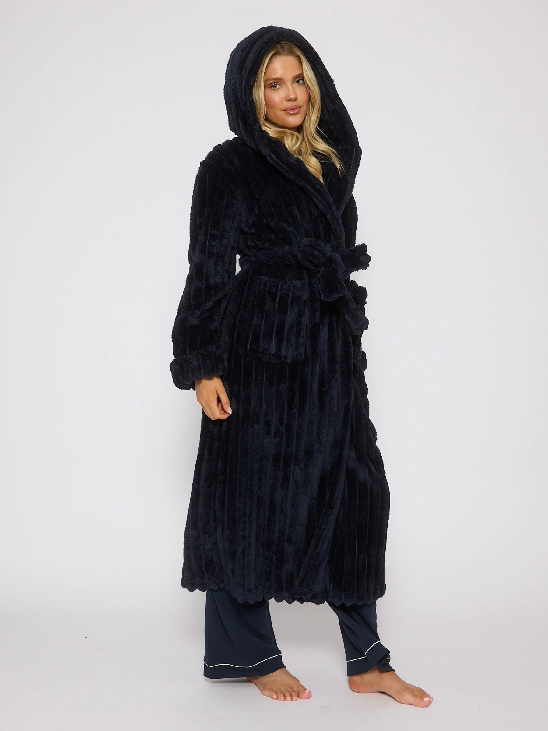 Blauw - Loungeable Plush Ridged Fleece Midi Hooded Dressing Gown