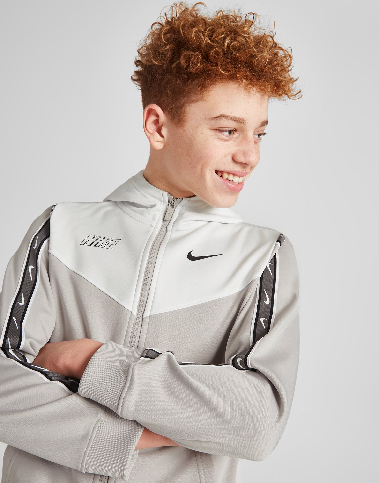 Nike Repeat Logo Full-Zip Hoodie Junior