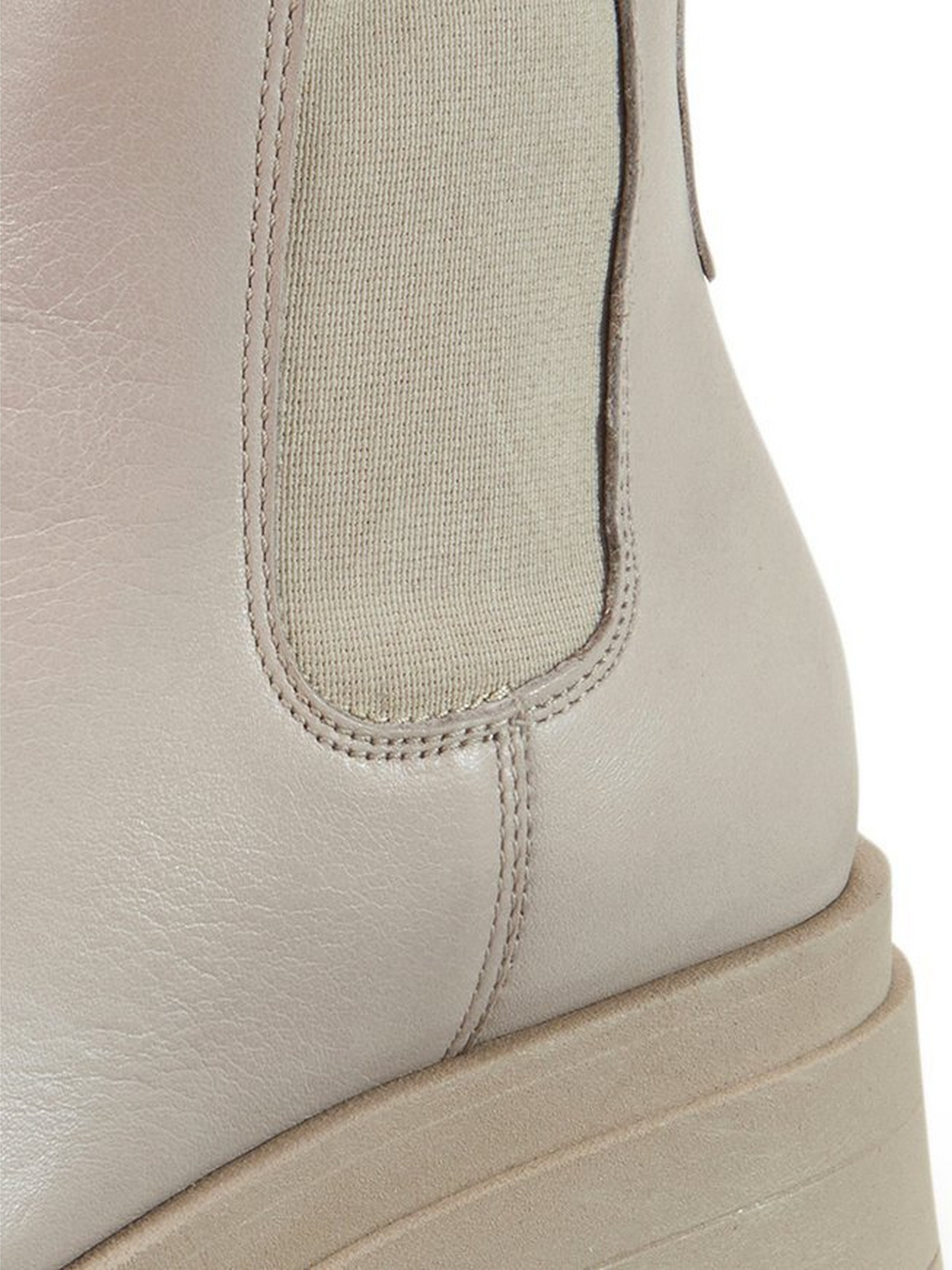 Stiefelette
