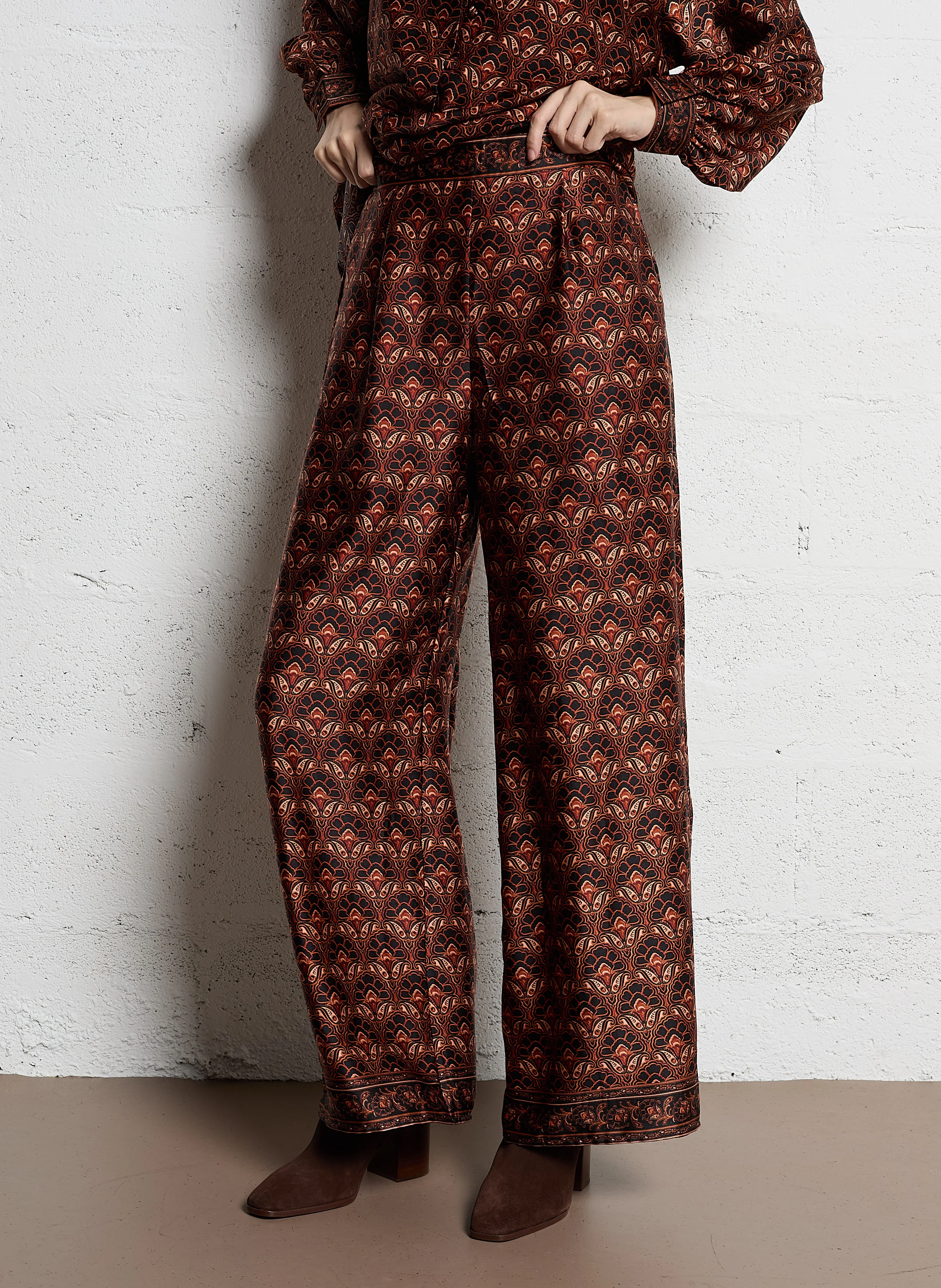 PENNY - Pantalon large imprimé satiné| Marron
