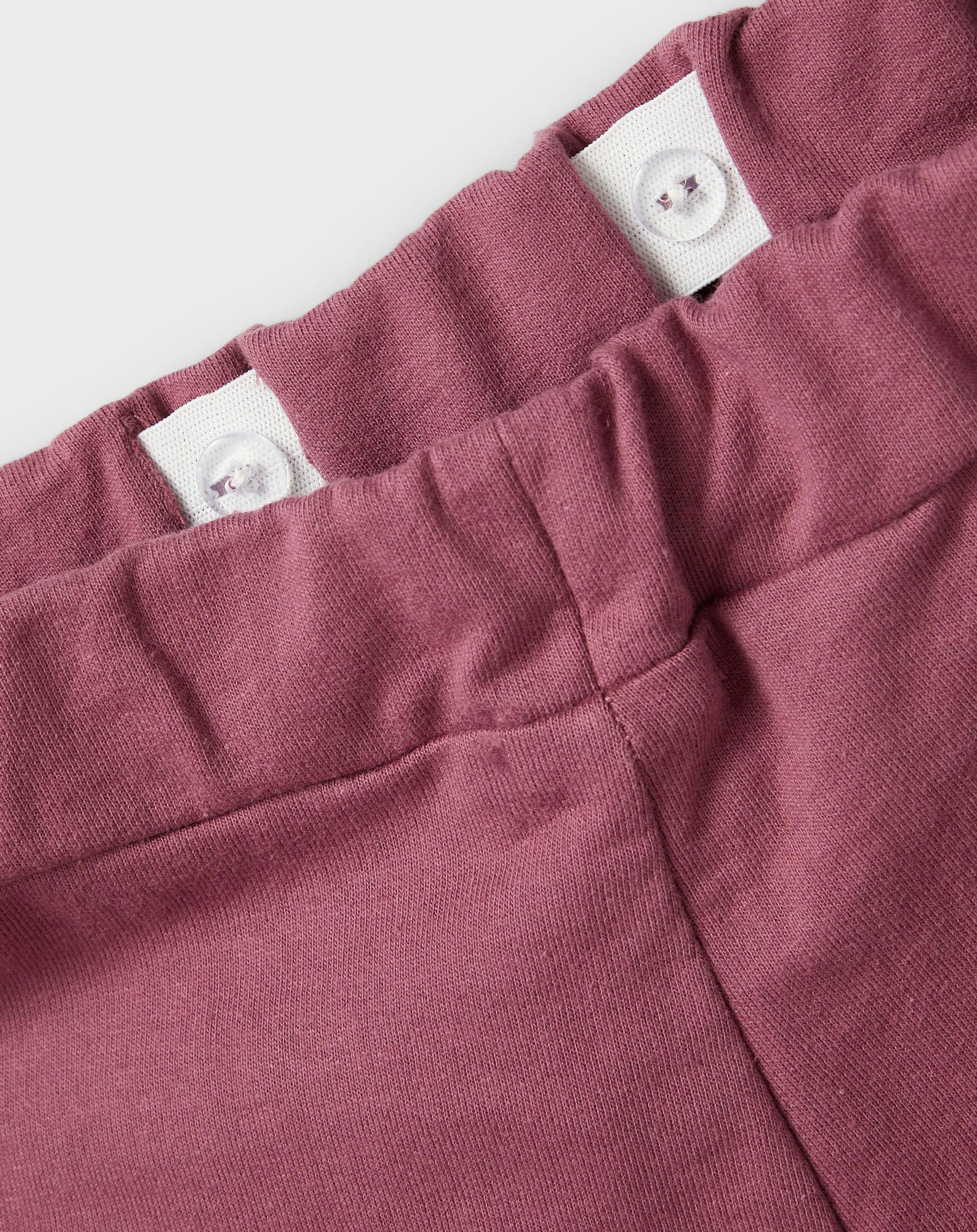 Sweathose NKFSWEAT UNB in crushed berry