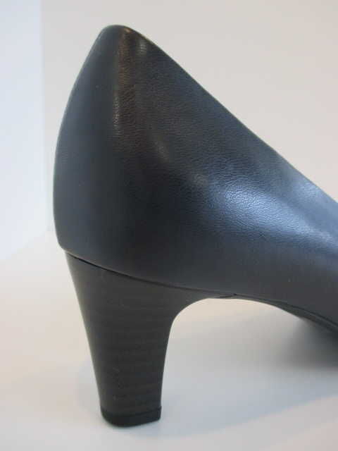 GABOR Pumps