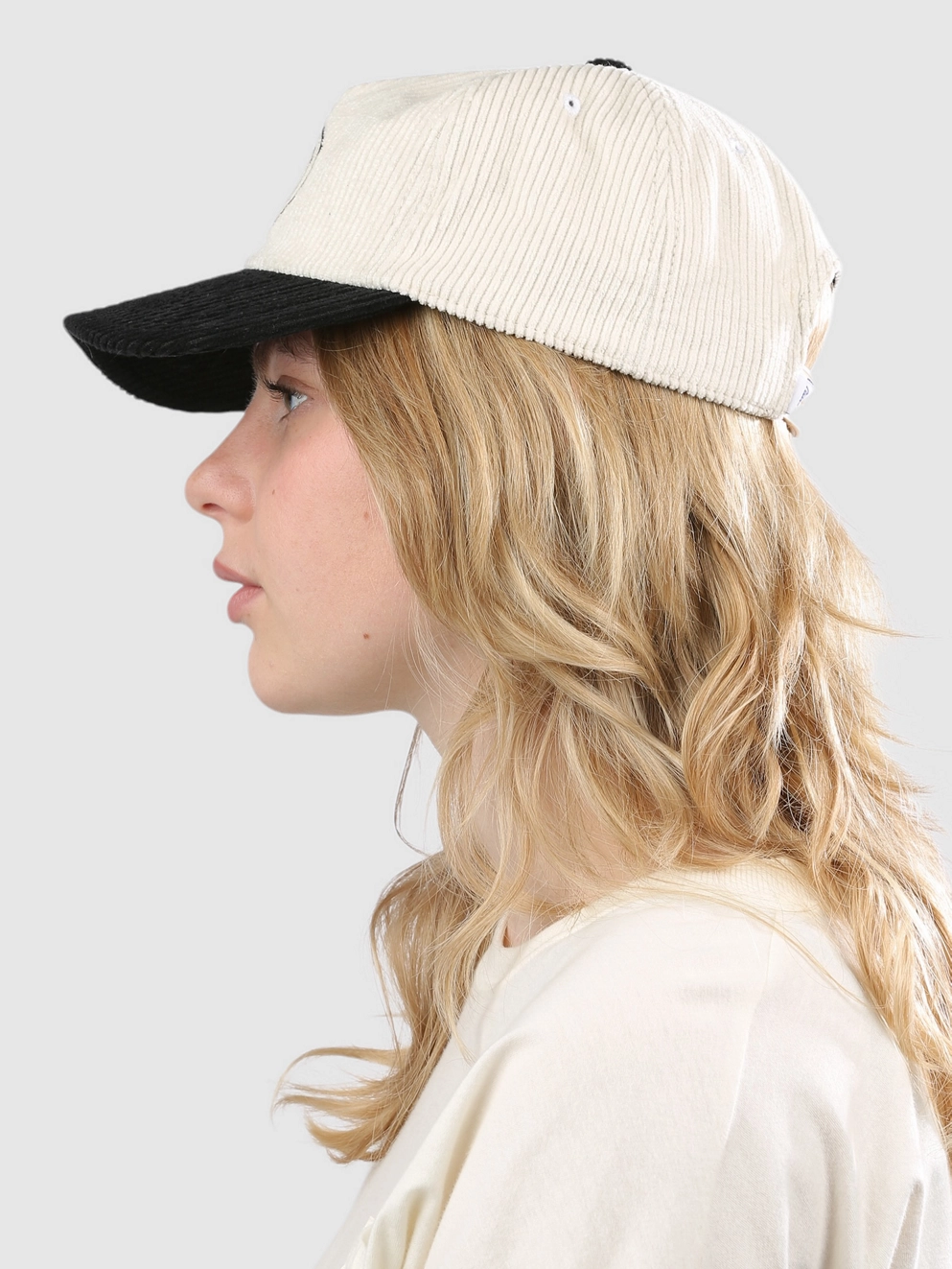 Katin USA Swirl Cap vintage white