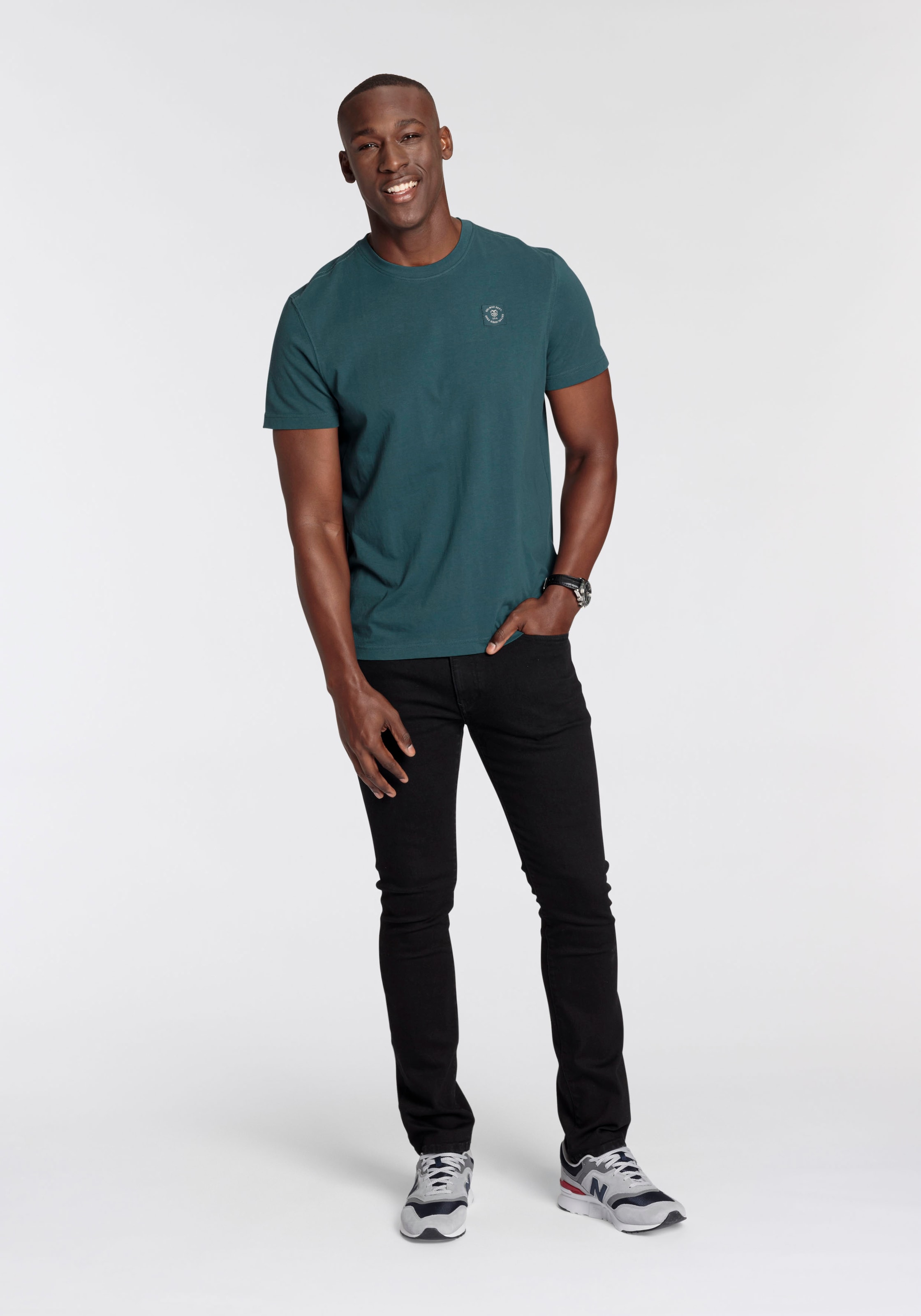 DELMAO Rundhalsshirt , Kurzarm,  Regular Fit,  basic,  aus 100% Baumwolle