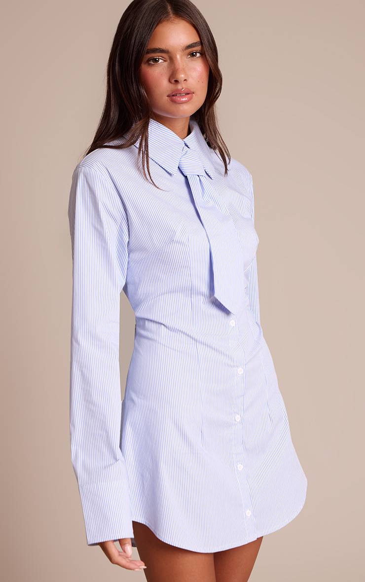 Bleu Robe Chemise Boutonnée À Fines Rayures Avec Détail Cravate