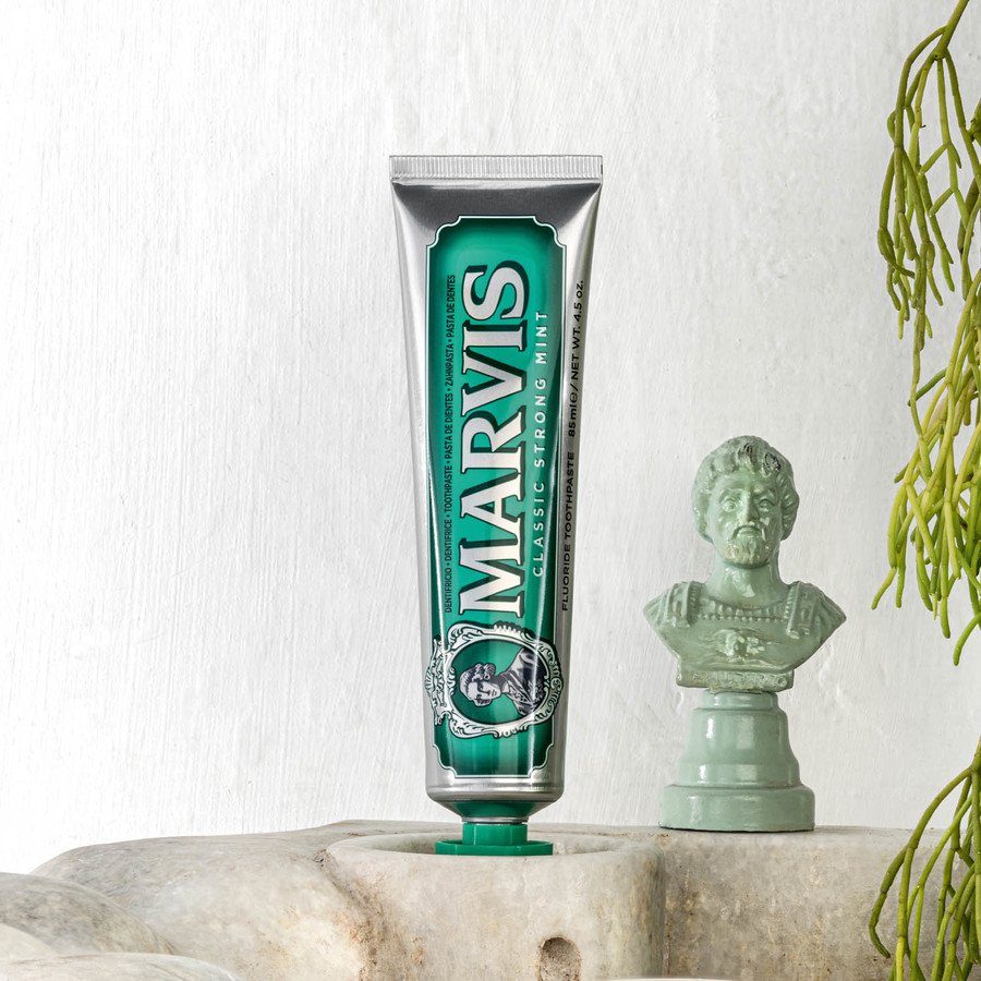 Marvis Toothpaste Classic Strong Mint 85ml