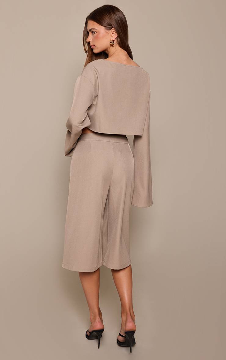 Taupe Short Long Tissé Ajusté