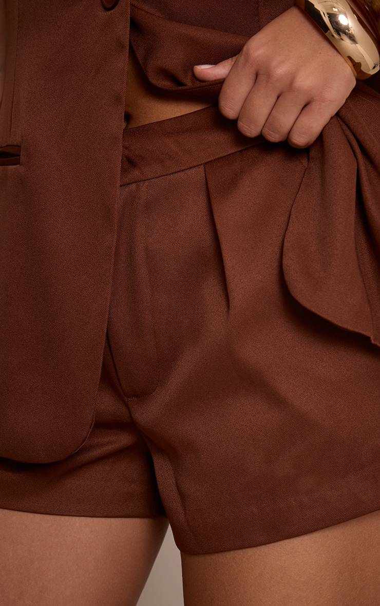 Chocolate Brown Short Tissé Ajusté Premium