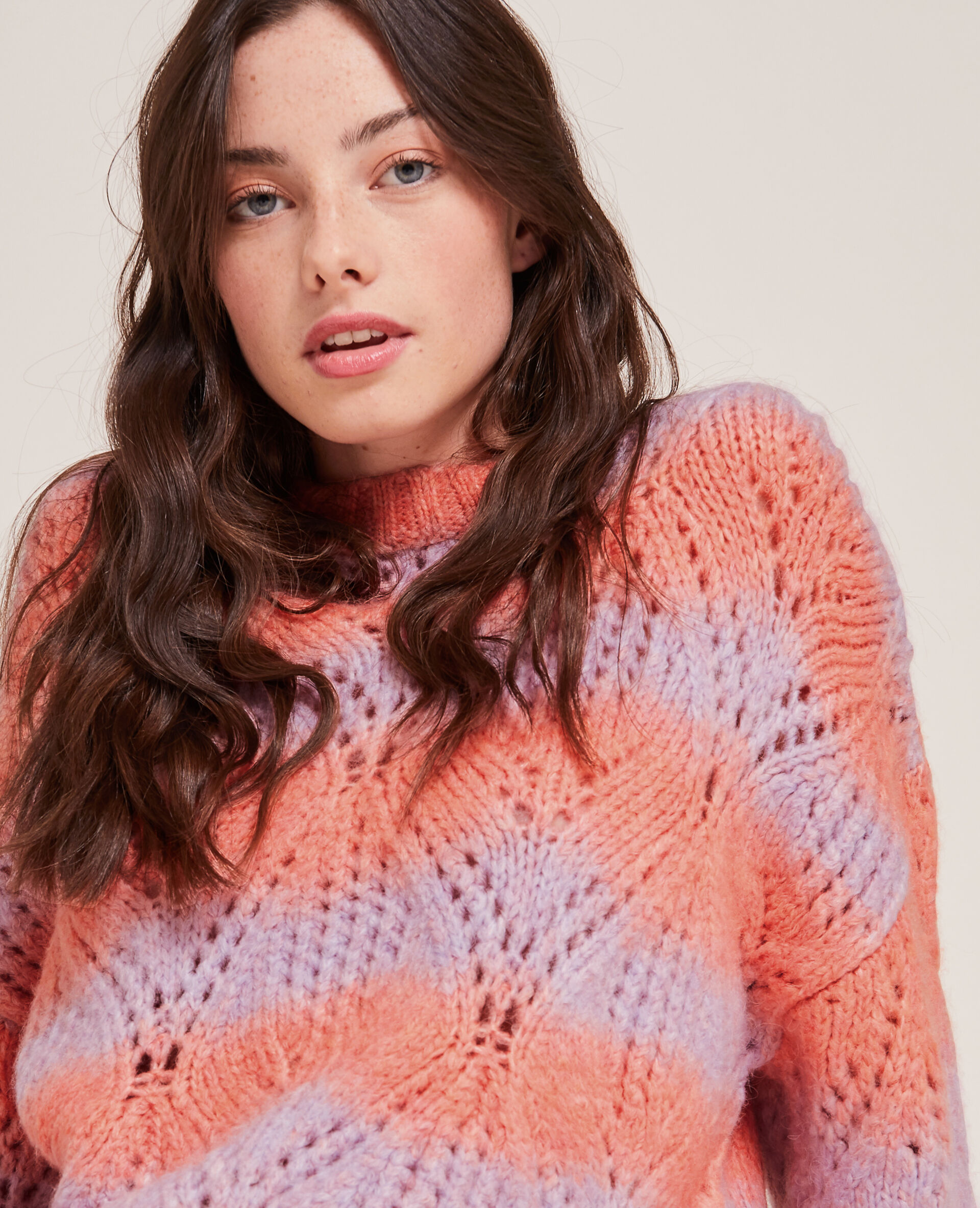 Pull bicolore maille ajourée - Rose fuchsia