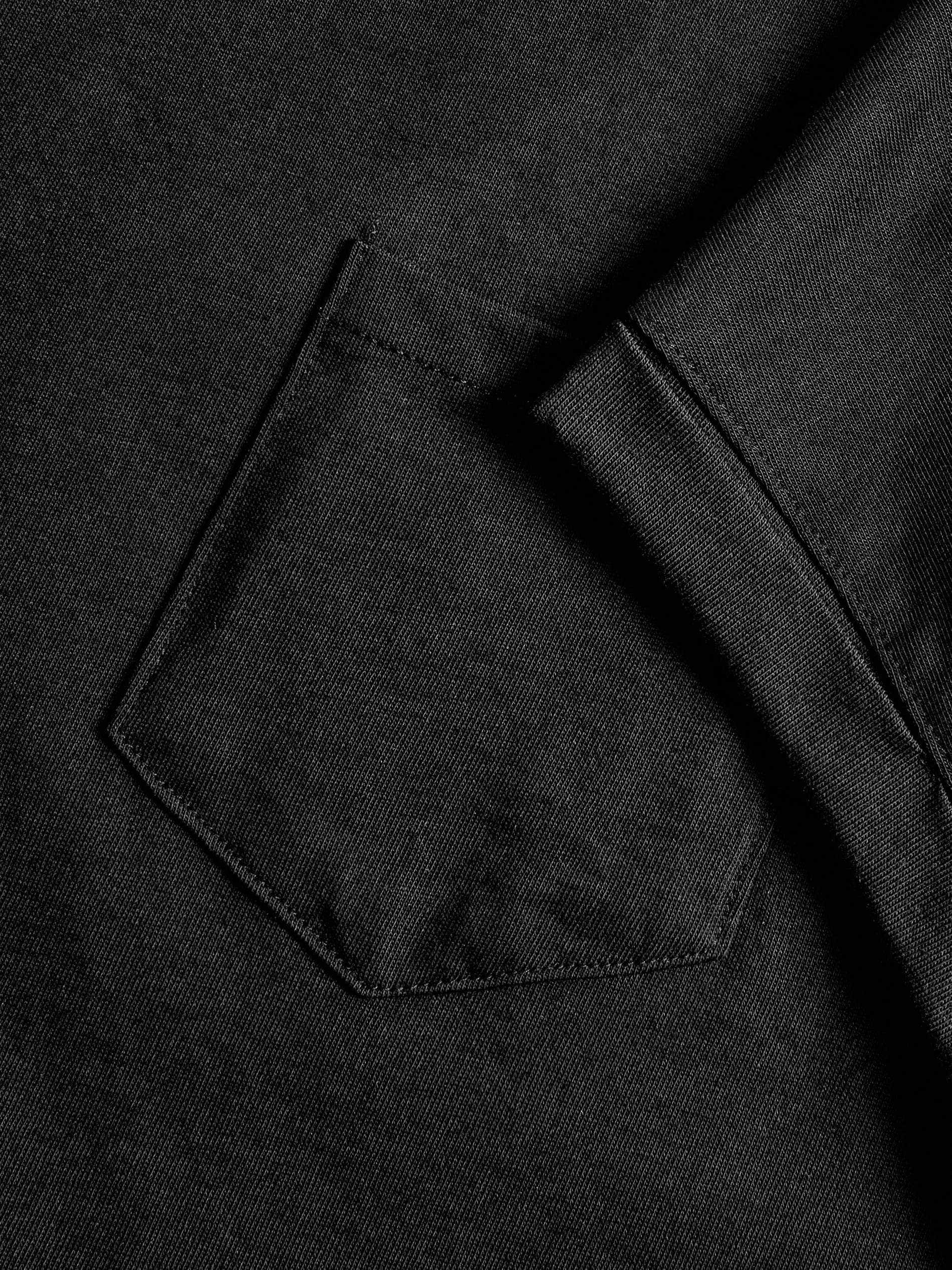 T-Shirt mit Brusttasche