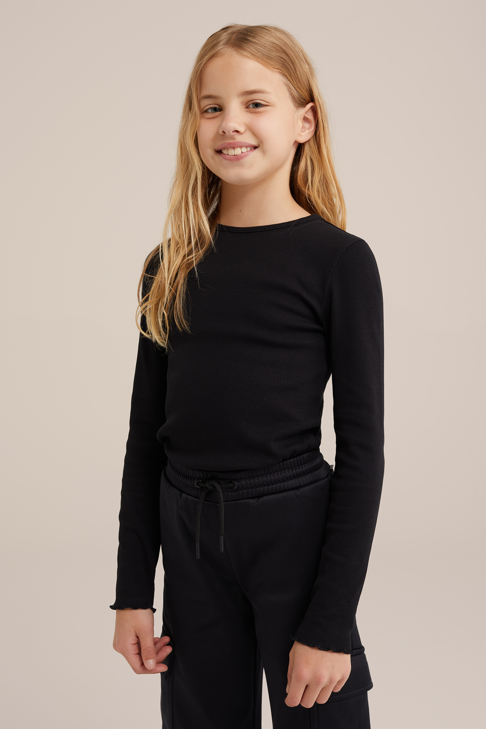 Meisjes T-shirt van ribstof WE Fashion Zwart