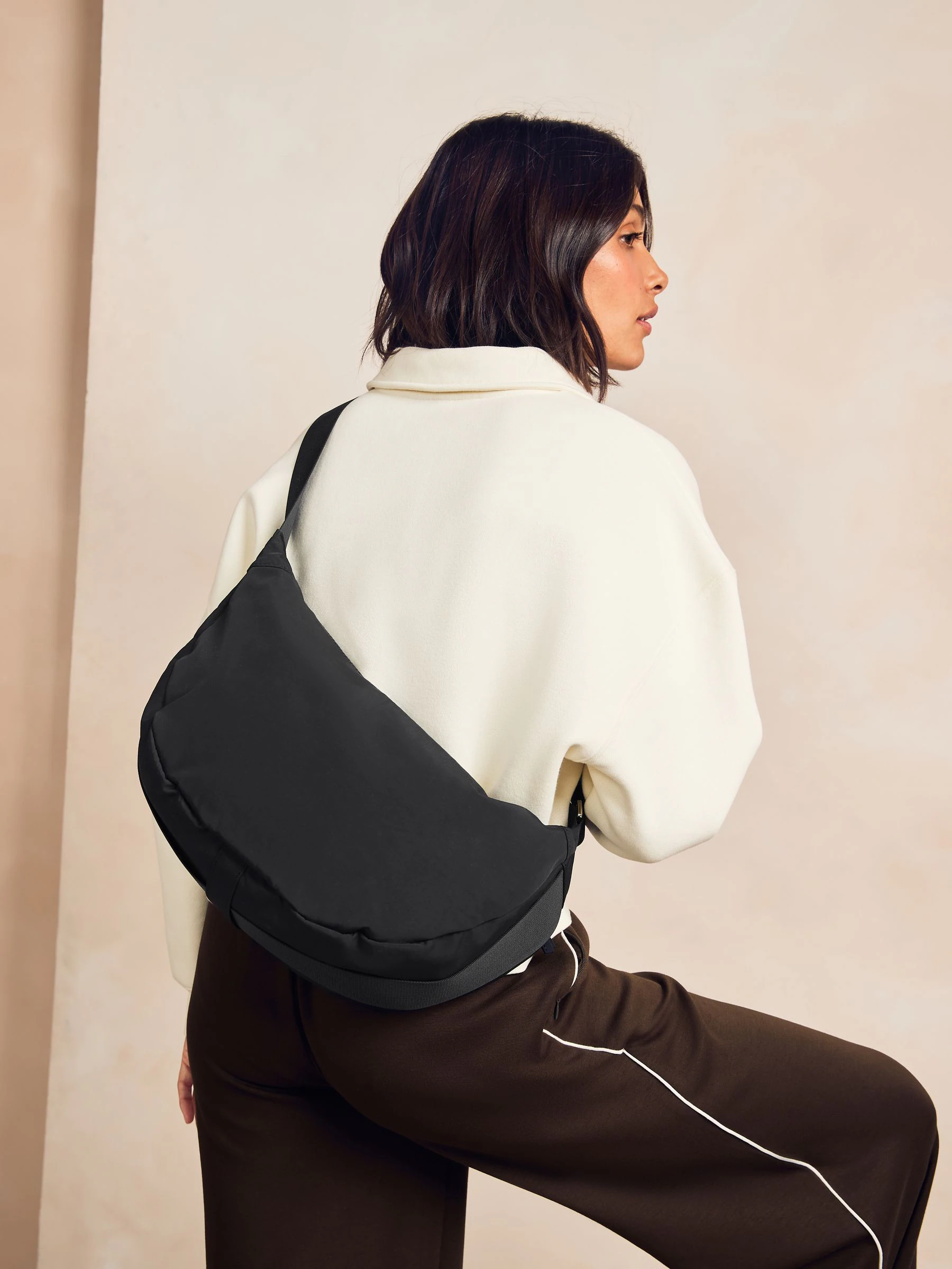 Zwart - Large Nylon Sling Bag