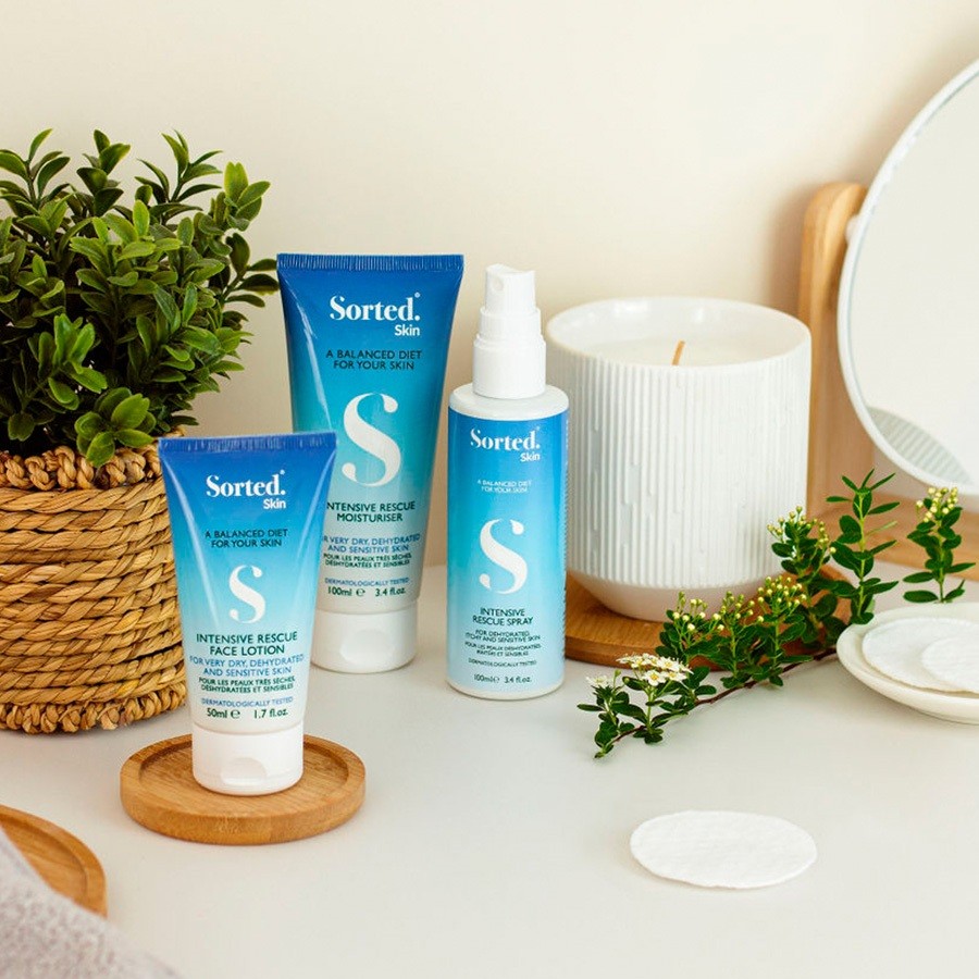 Sorted Skin - Intensive Rescue Trio Gaveæske