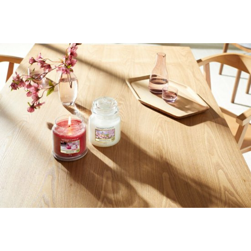Yankee Candle Geurkaars Large Jar Sweet Plum Sake623 gr