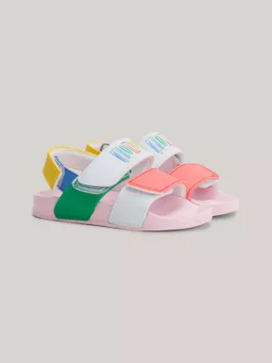 Sandálias com fecho de velcro em blocos de cores