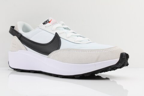 Nike Sneaker
