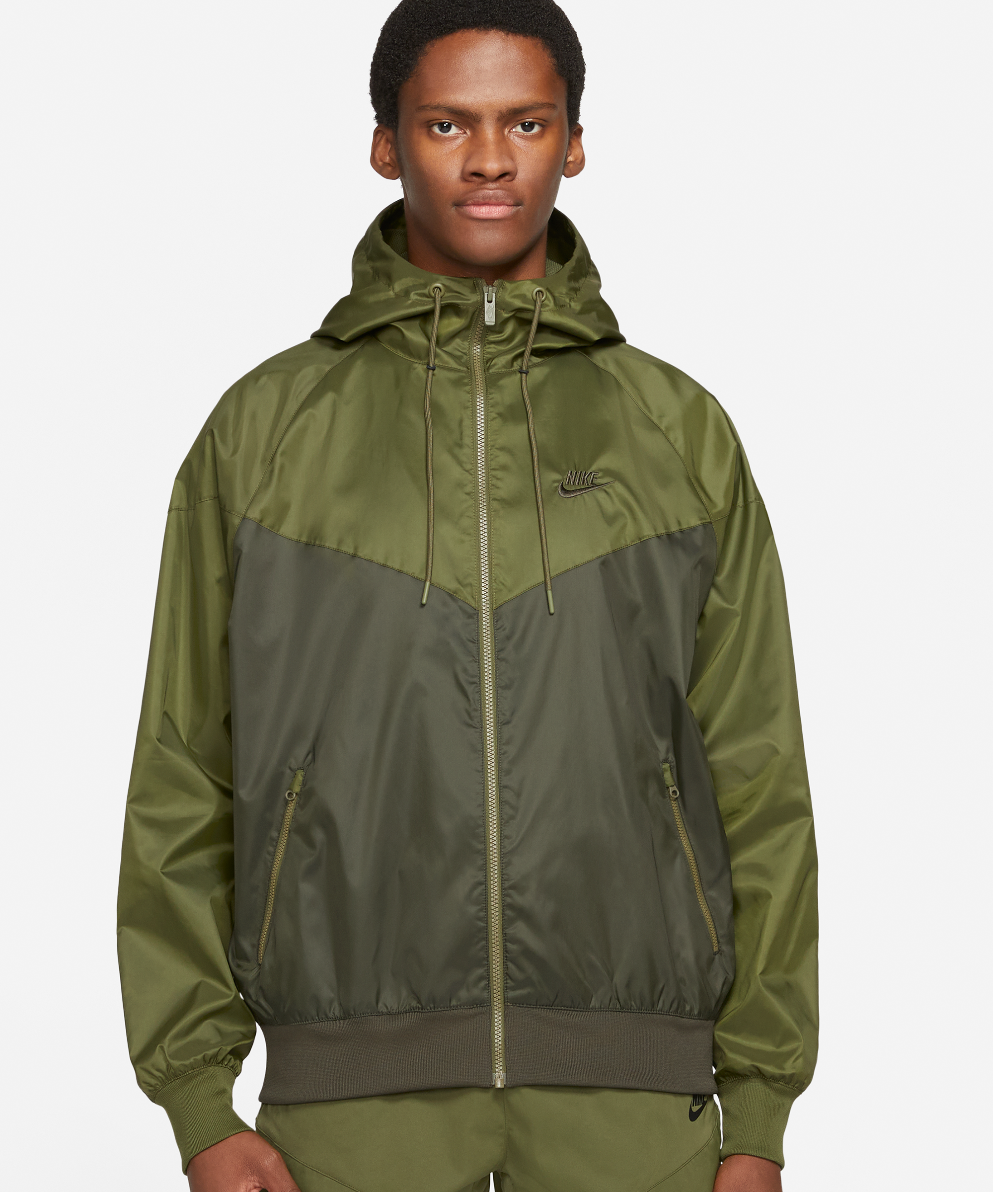 Nike Woven Windrunner Kapuzenjacke Grün F355