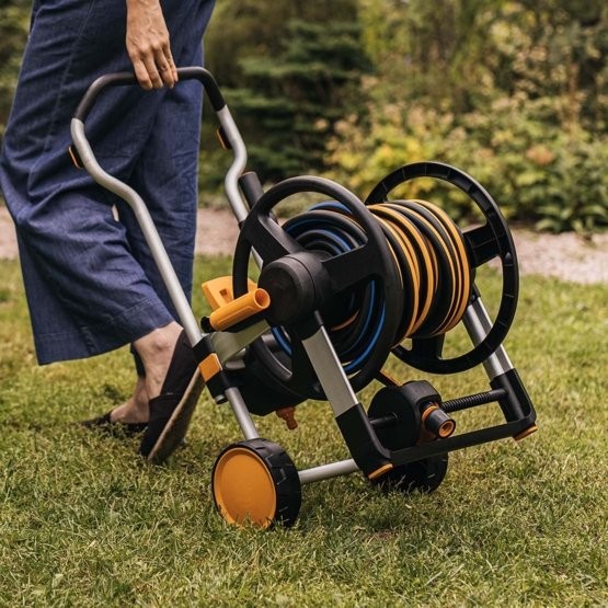Fiskars Waterwheel Manual XL with wheels, all-in