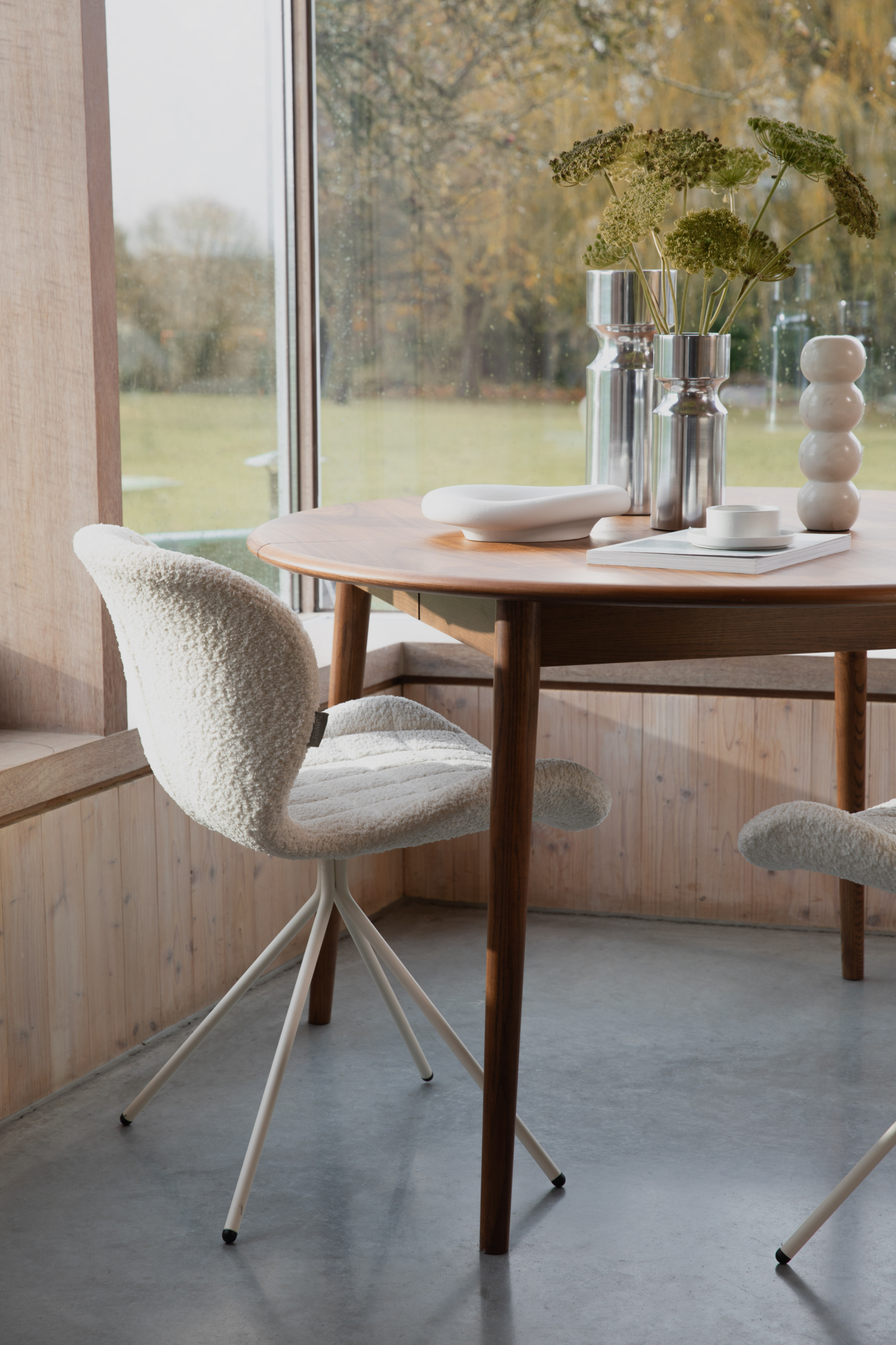 Eettafel Twist ovaal uitschuifbaar eiken 180-240 x 90 cm
