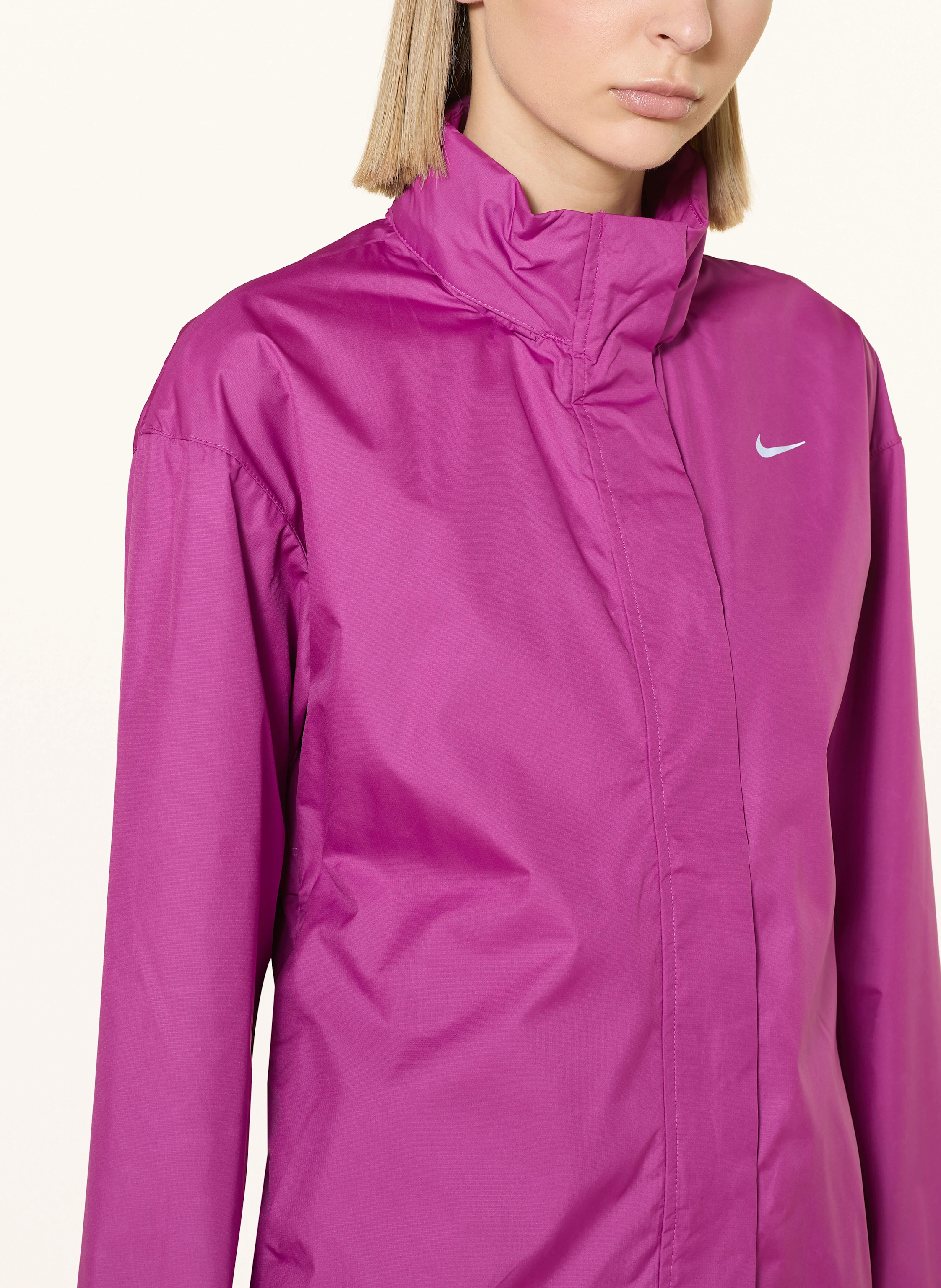 Nike Laufjacke FAST REPEL