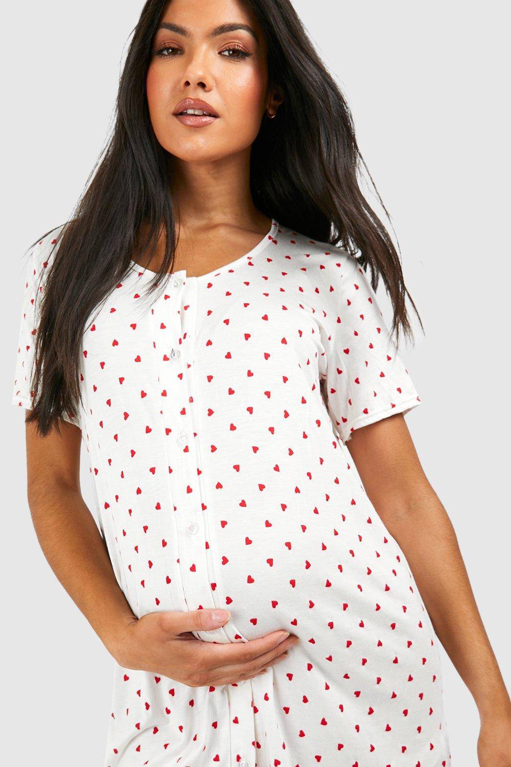 boohoo Nuisette de maternité boutonnée avec imprimé de cœurs