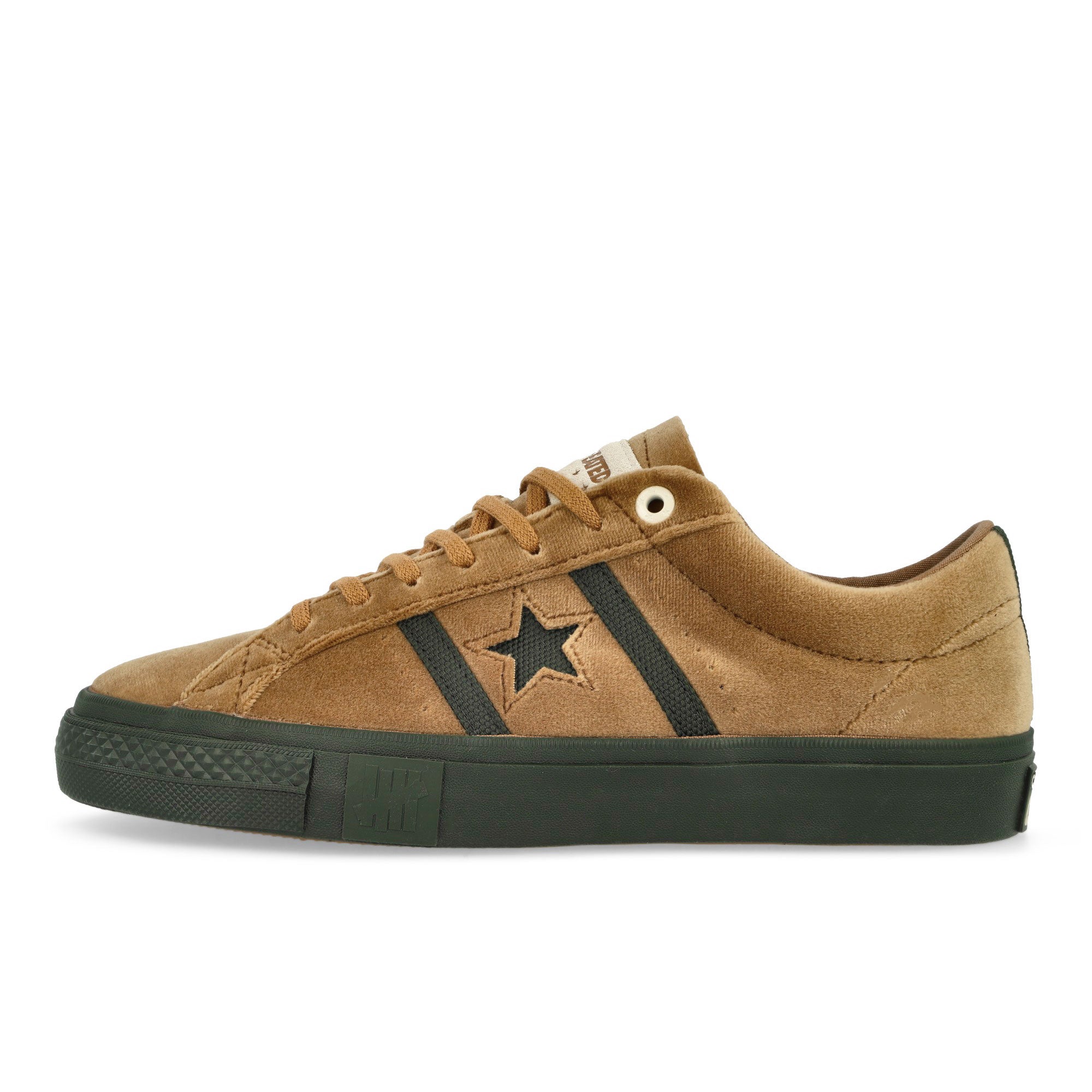 Converse<br>One Star Academy Pro OX