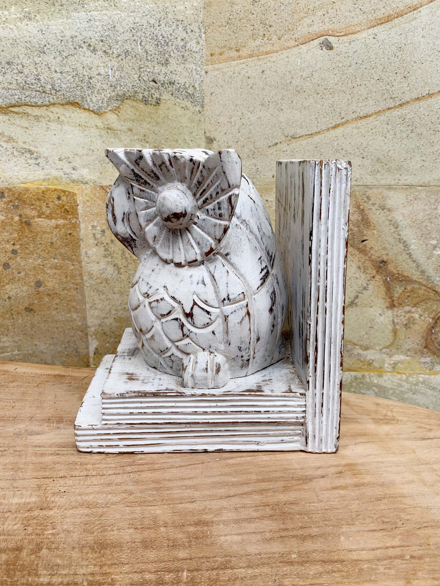 Buchstütze 'Eule' weiß, H 20 cm, B 18 cm, L 12 cm von fischer's lagerhaus