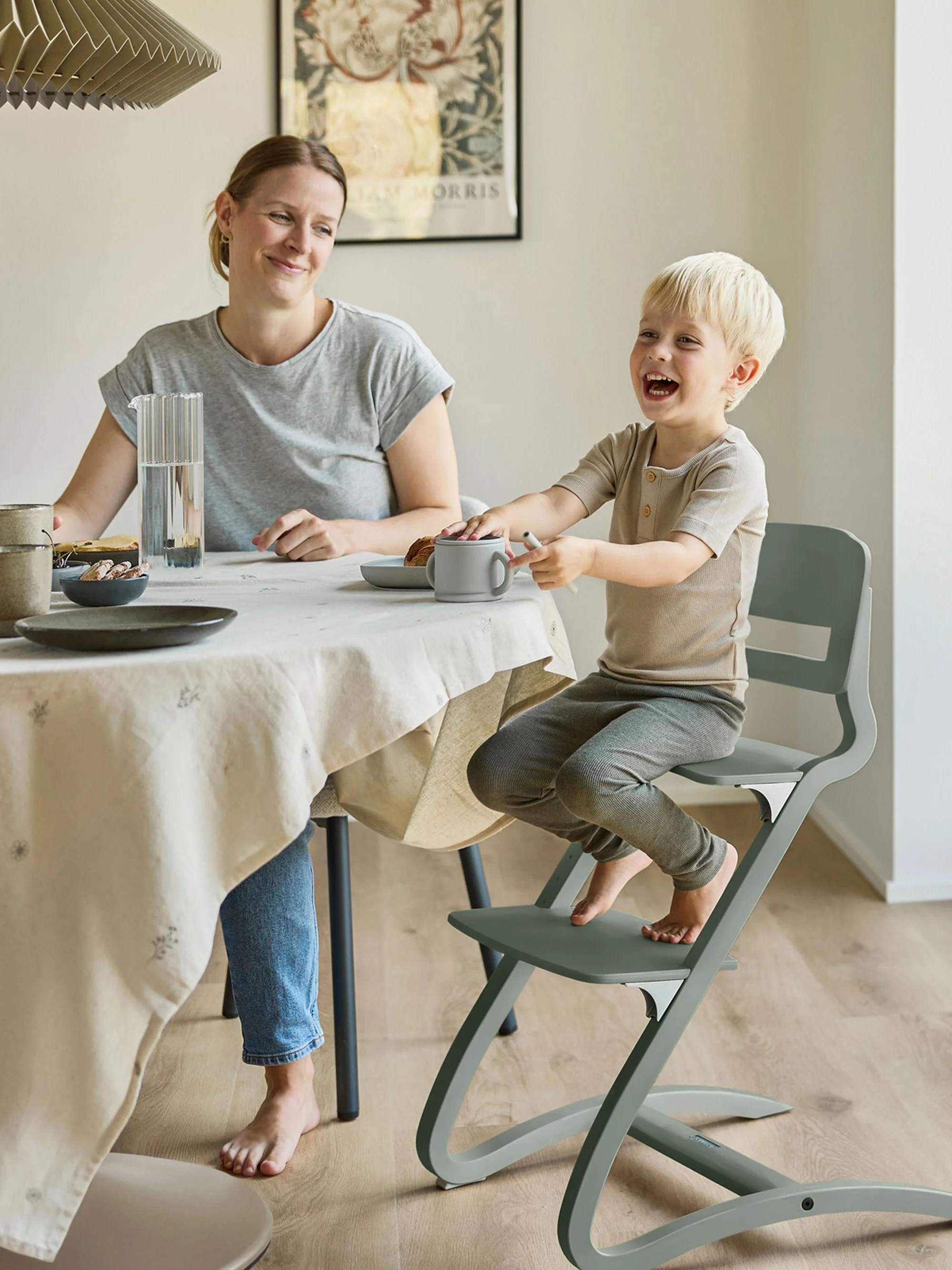 Houten kinderstoel Leander Louie