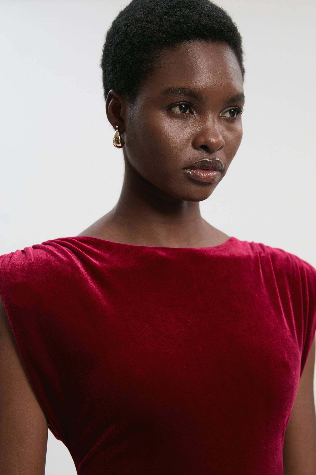 KarenMillen Combinaison Petite en Velours Stretch à Épaules Structurées